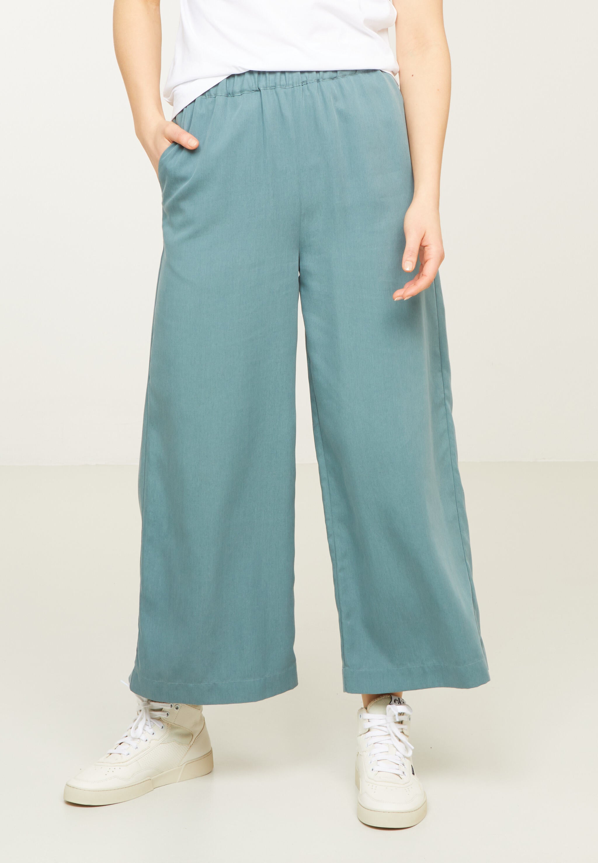 Recolution Bilberry pantaloni culotte eucalipto