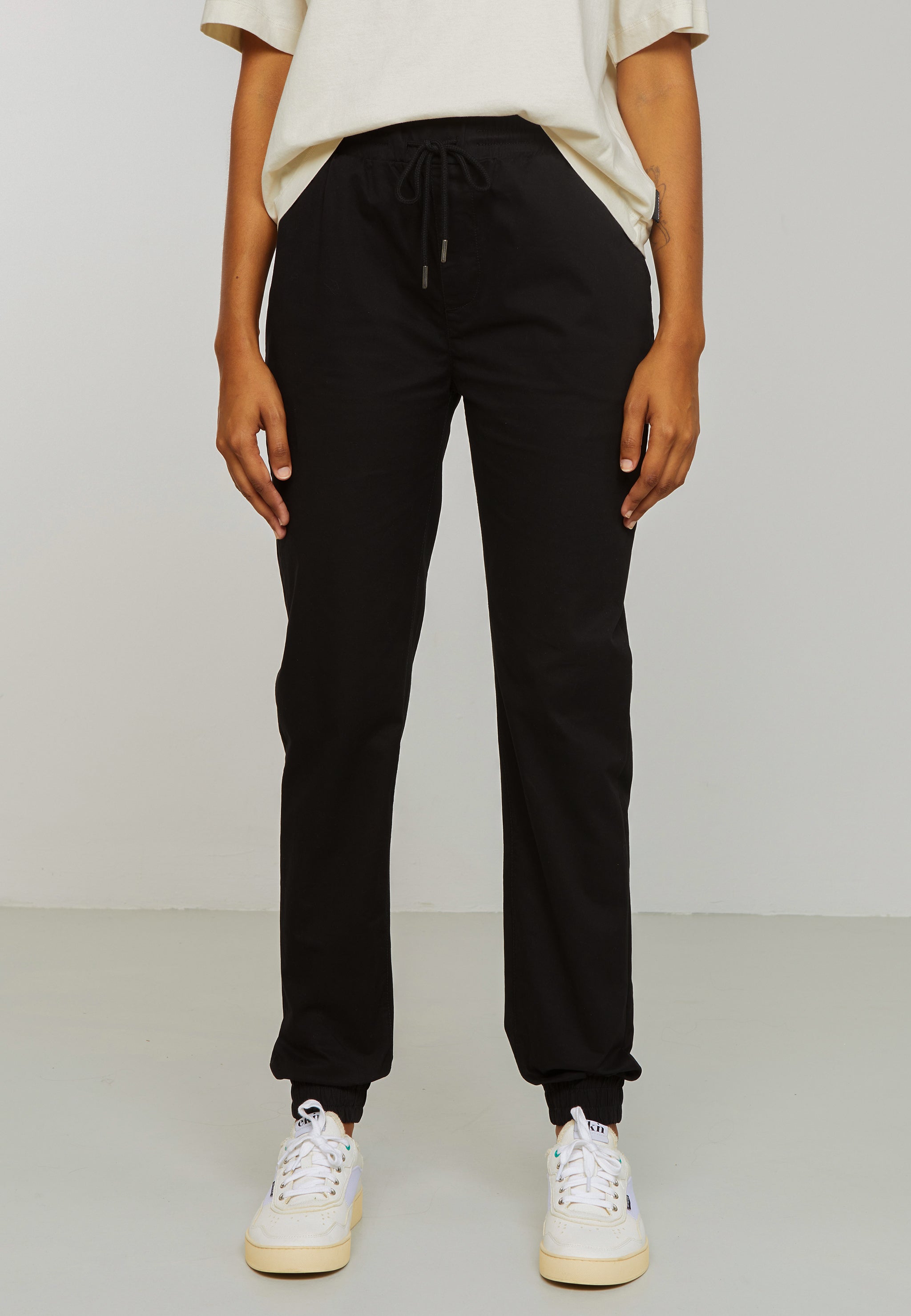Recolution Calathea pantaloni chino neri cotone bio