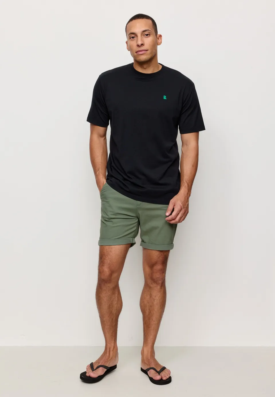 Recolution Majoram pantaloncini khaki cotone bio
