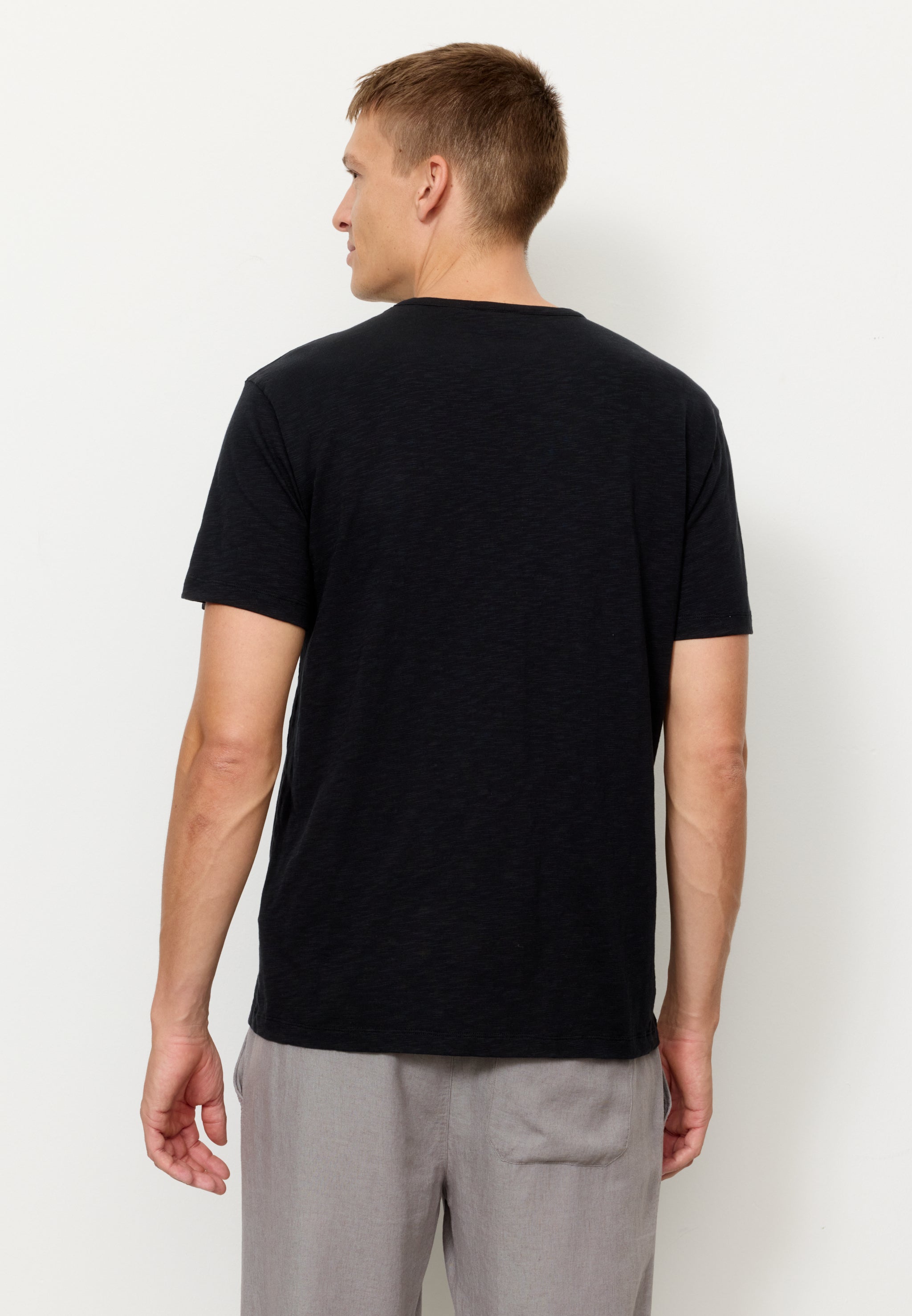 Recolution BAY t-shirt nera cotone bio vestibilità comoda
