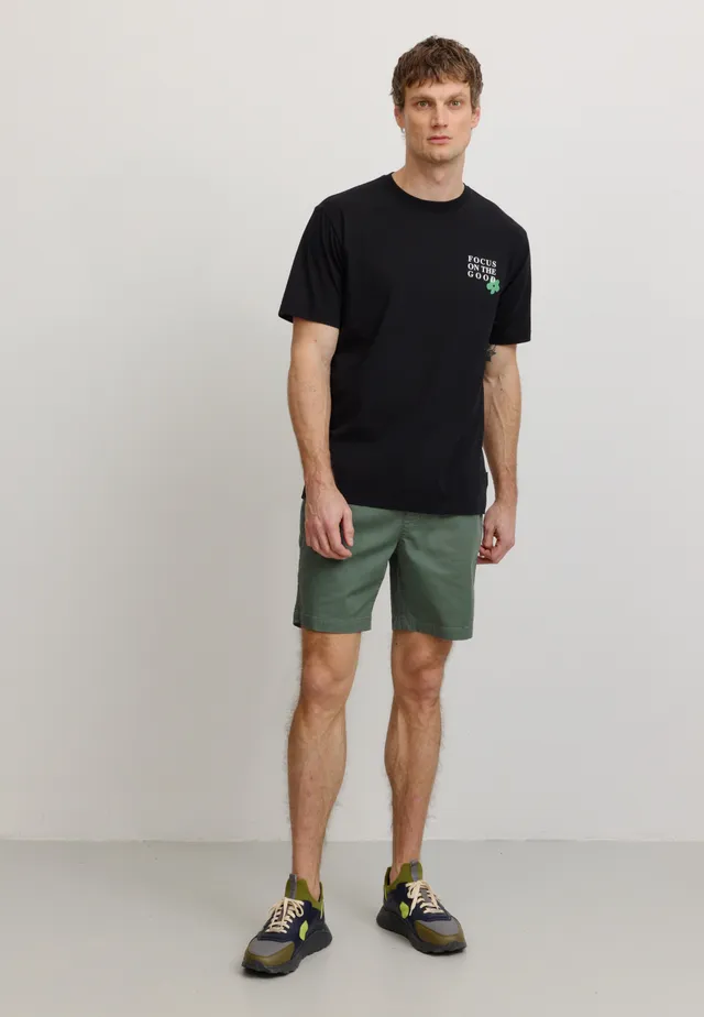 Recolution Quince pantaloncini uomo eukalyptus bio