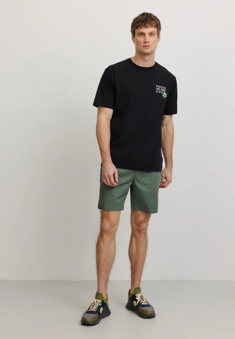 Recolution Quince pantaloncini uomo eukalyptus bio