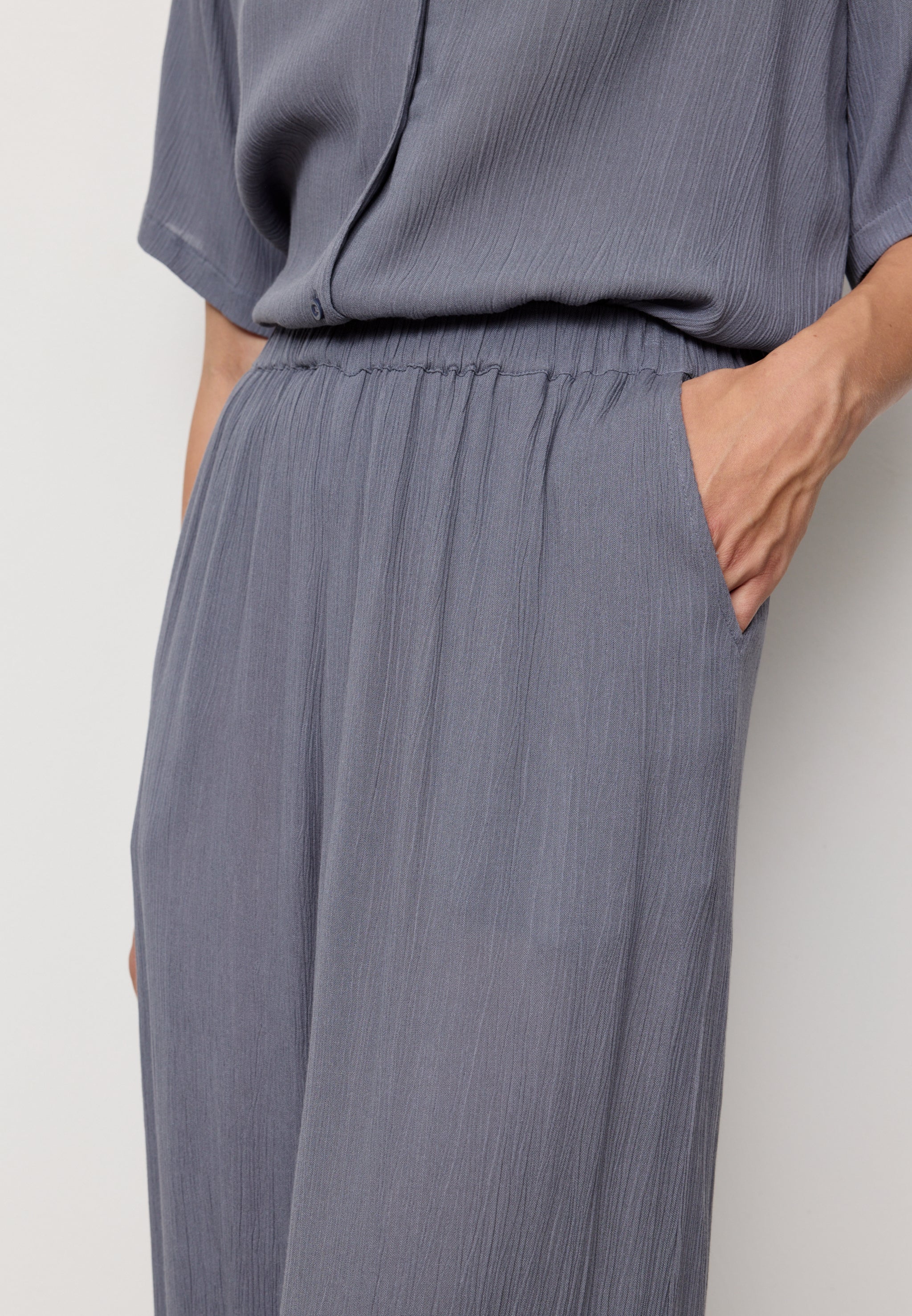 Recolution Mandevilla pantaloni 7/8 dove blue viscosa