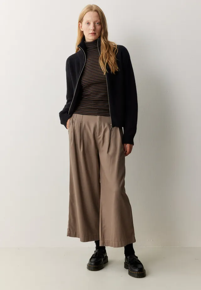 Recolution TAPIOCA cardigan nero lana bio calda