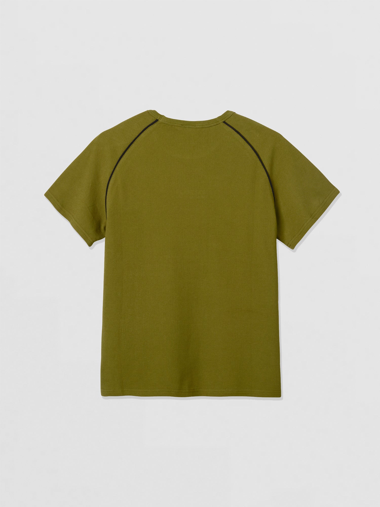 Maui and Sons Pique Front Elevated T-Shirt piqué
