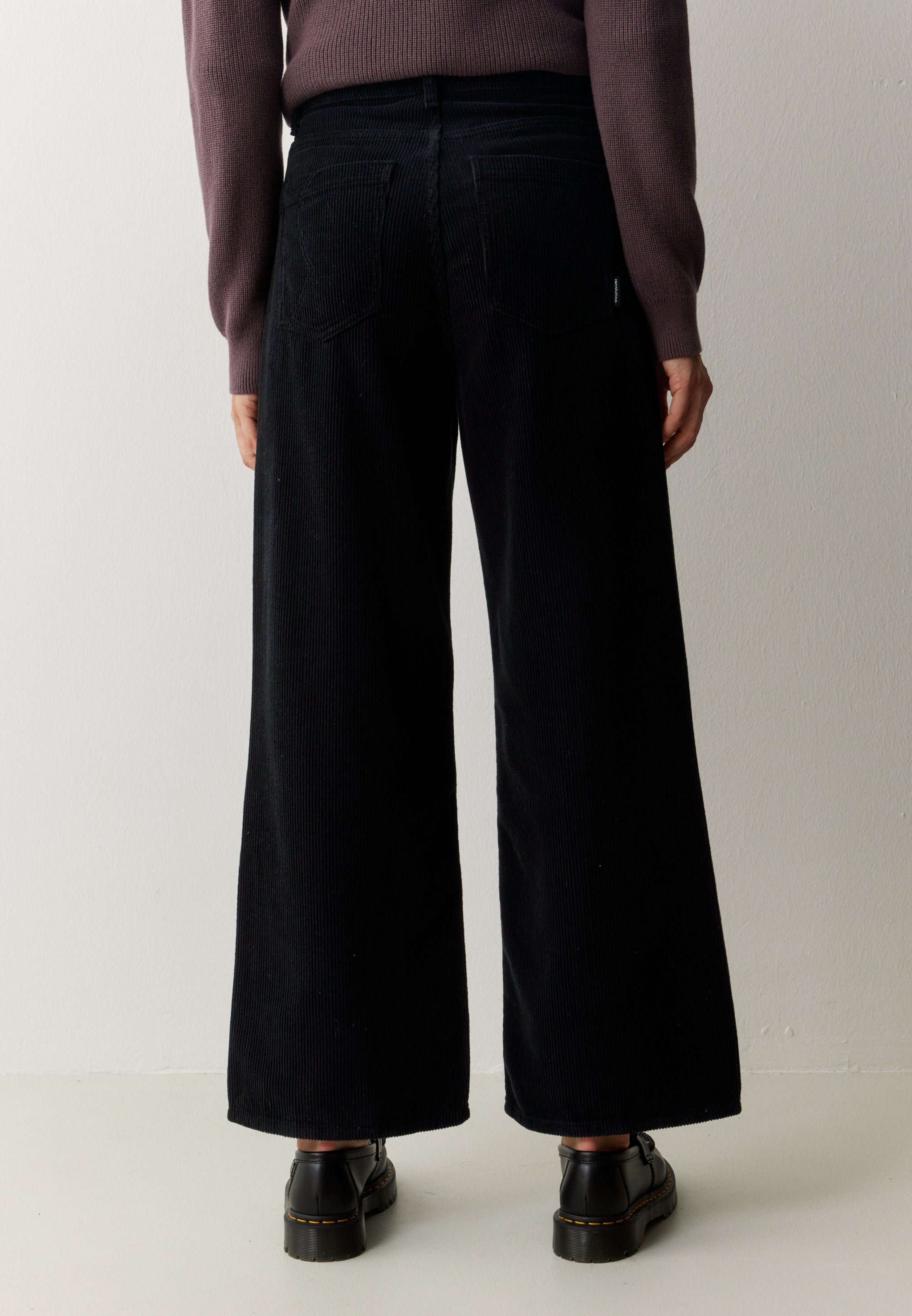 Recolution Erica Corduroy pantaloni donna nero velluto
