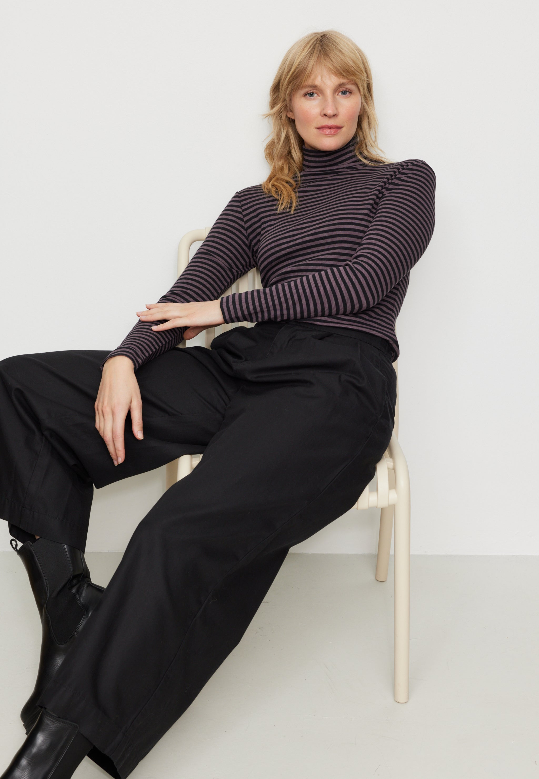 Recolution Liatris Stripes maglia maniche lunghe dark grape a righe