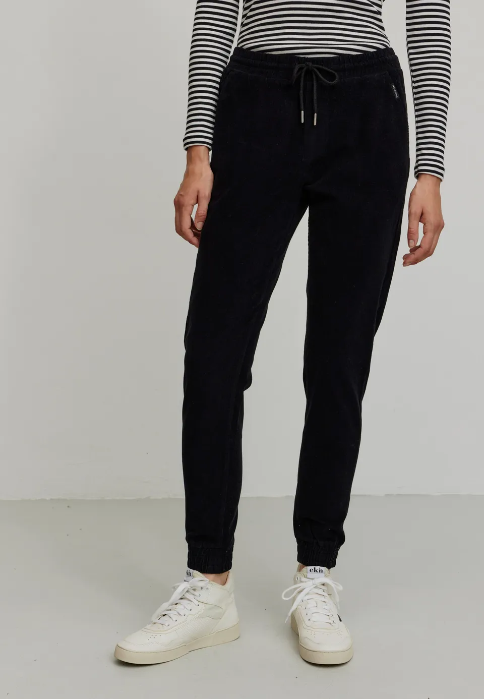 Recolution Chaiturus pantaloni chino nero cotone bio