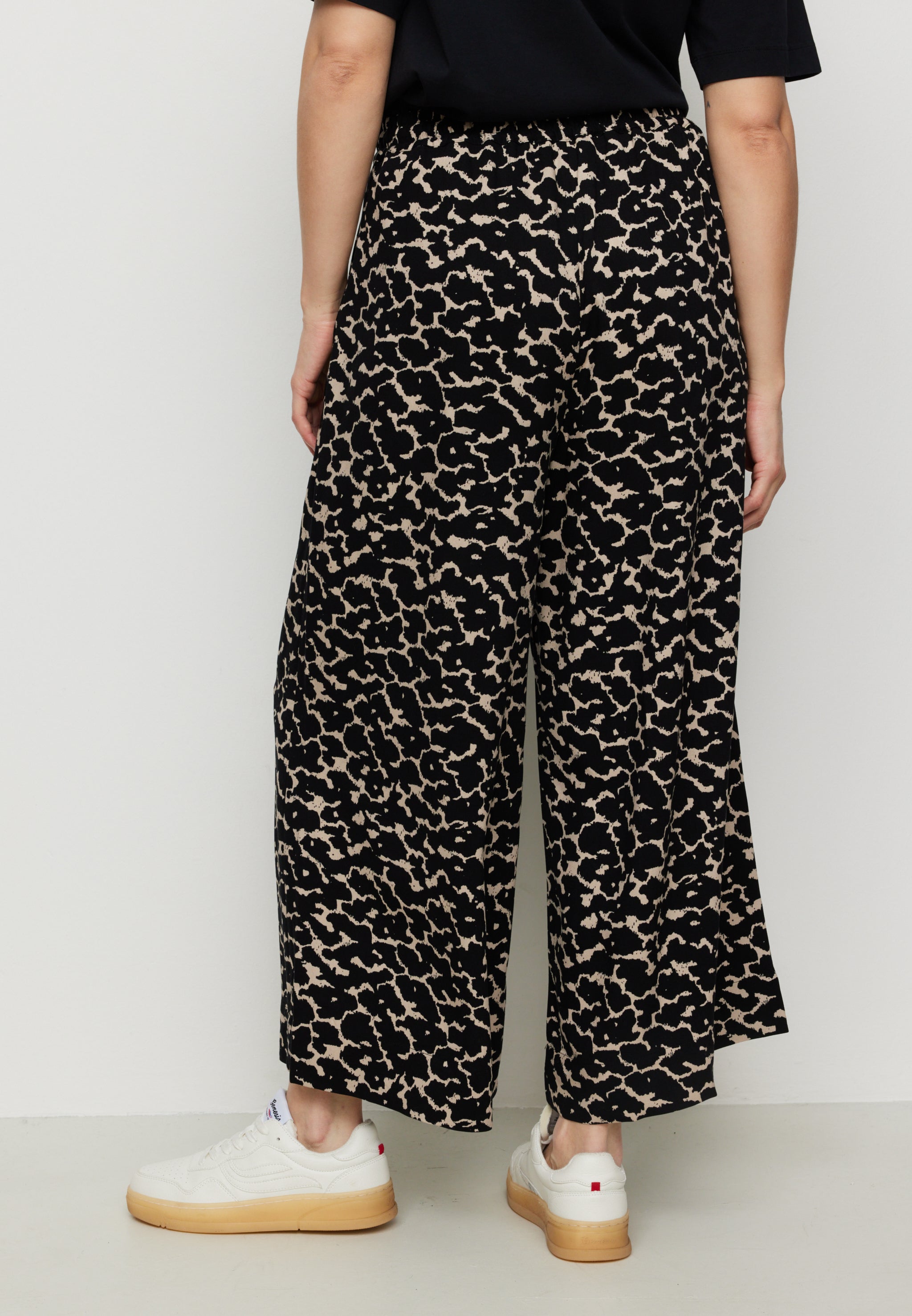 Recolution Sequoia Clouds pantaloni donna neri viscosa fantasia