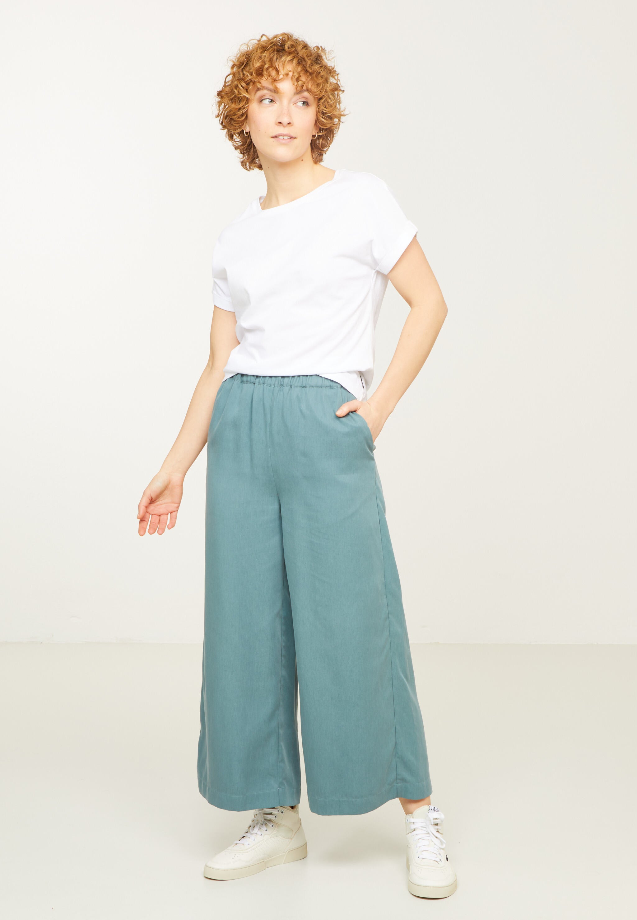 Recolution Bilberry pantaloni culotte eucalipto