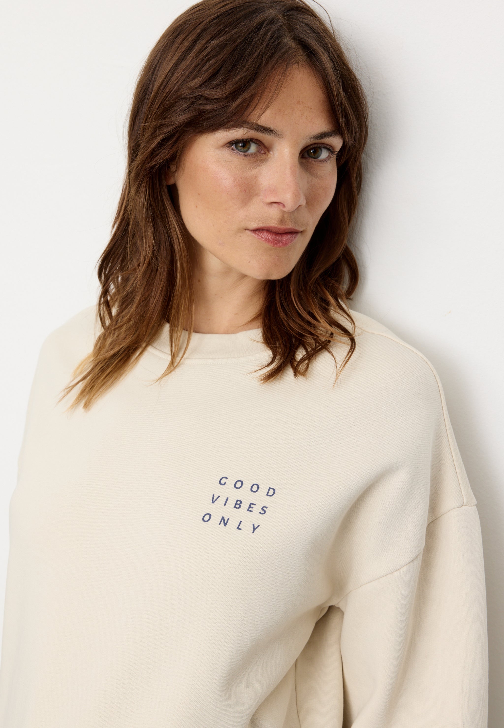 Recolution Nerine Good Vibes felpa bianco cotone bio