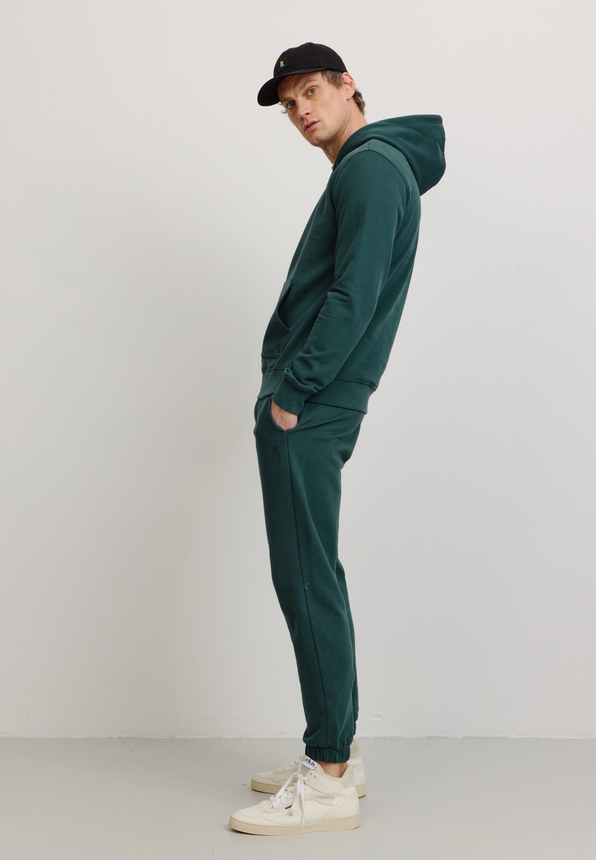 Recolution Duranta felpa hoodie verde scuro cotone bio