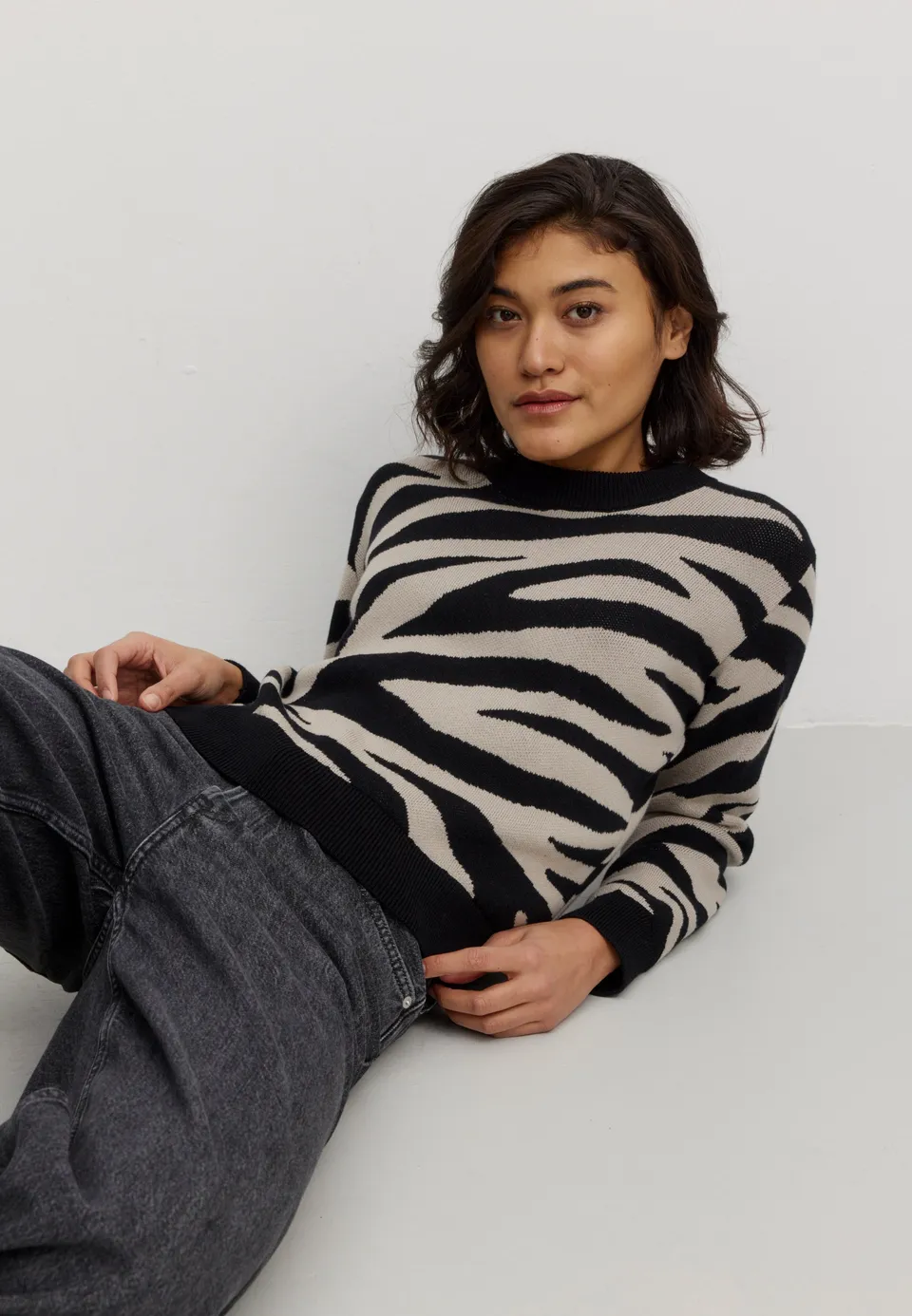 Recolution Pistia Zebra pullover nero jacquard