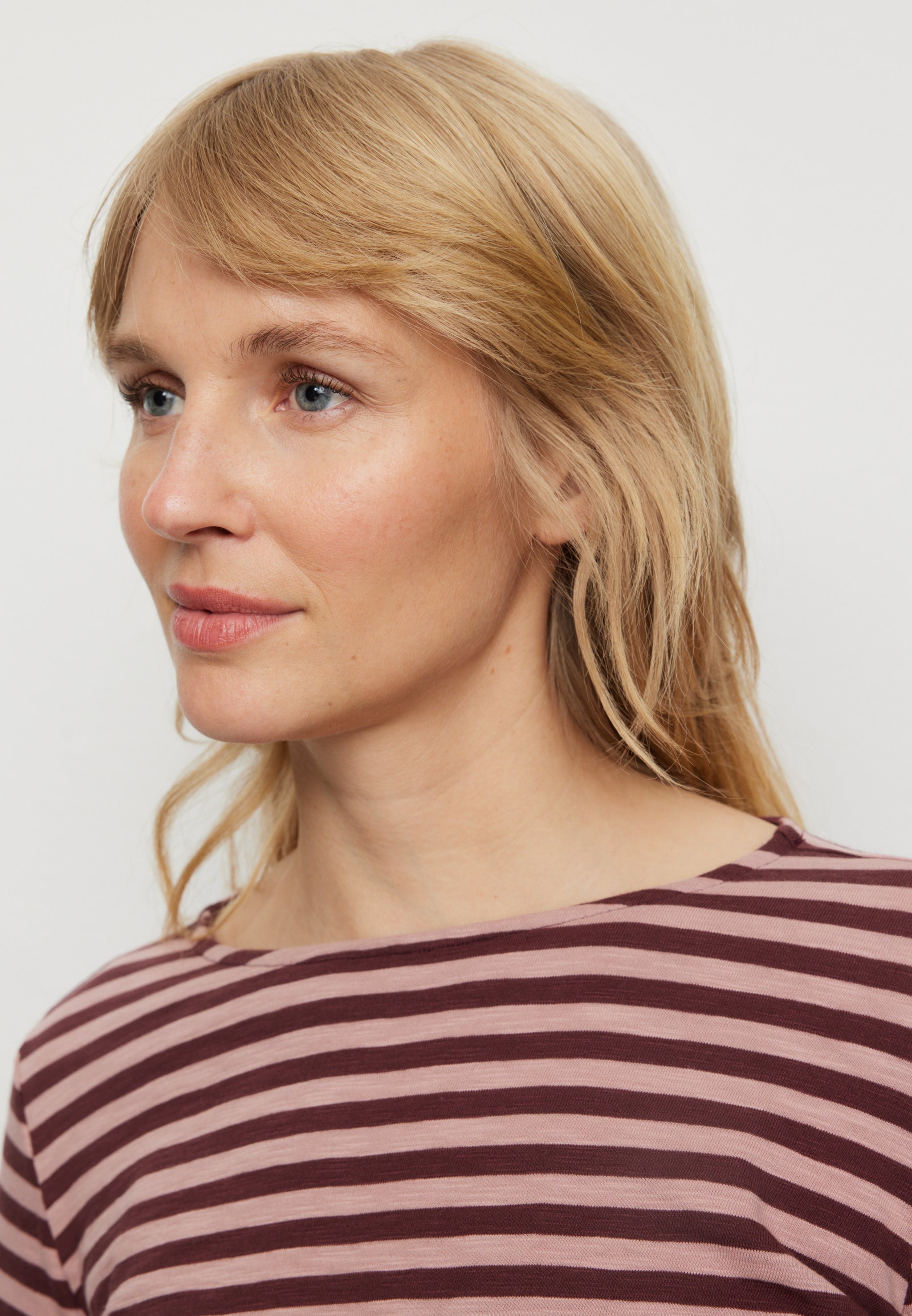 Recolution Iris Stripes maglia a righe rosa cotone bio