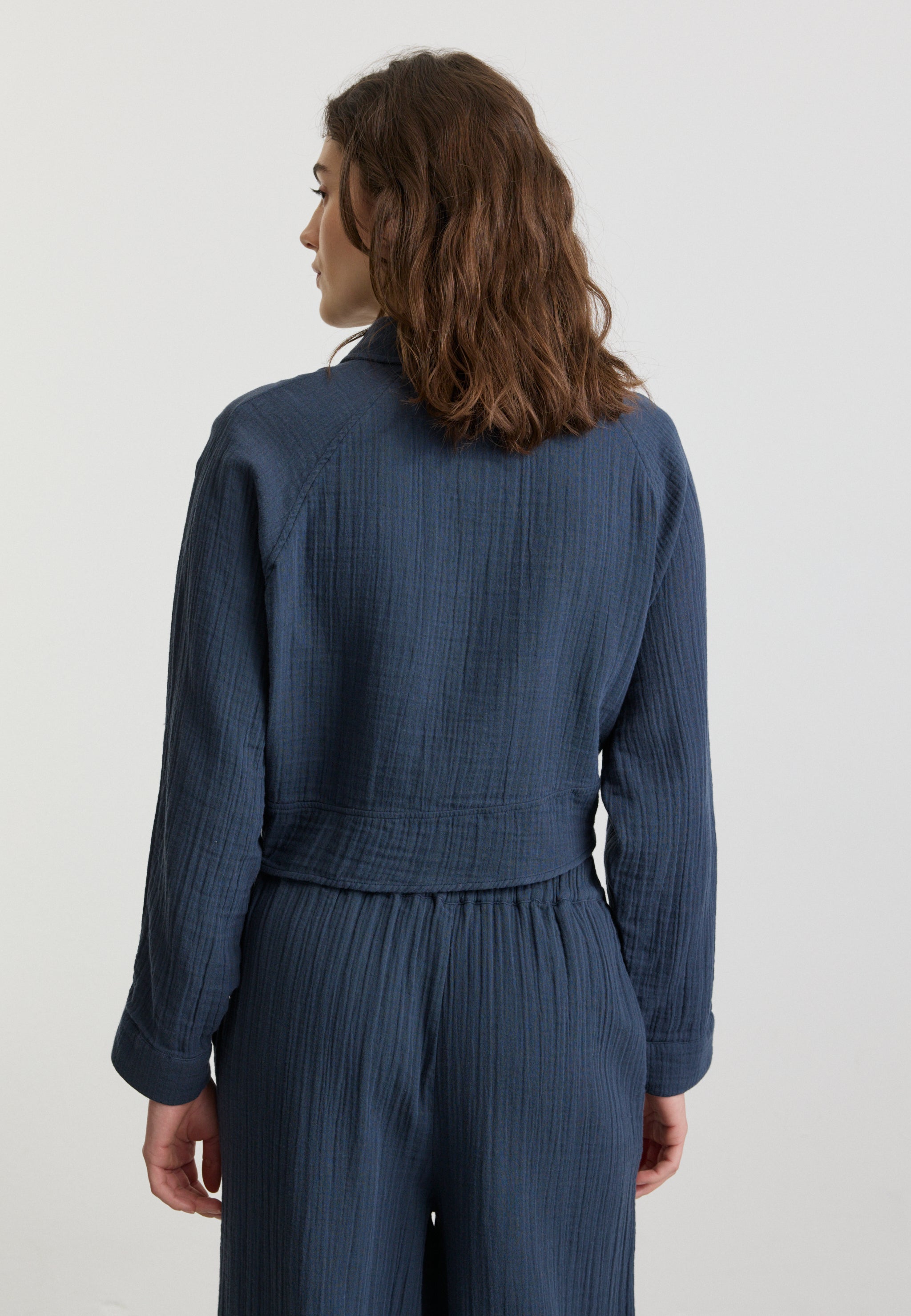 Recolution Vanilla Camicia donna mussola blu navy cotone bio