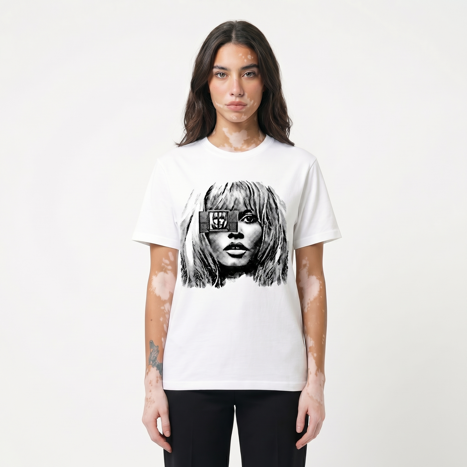 Seetees Drawings Brigitte t-shirt grafica