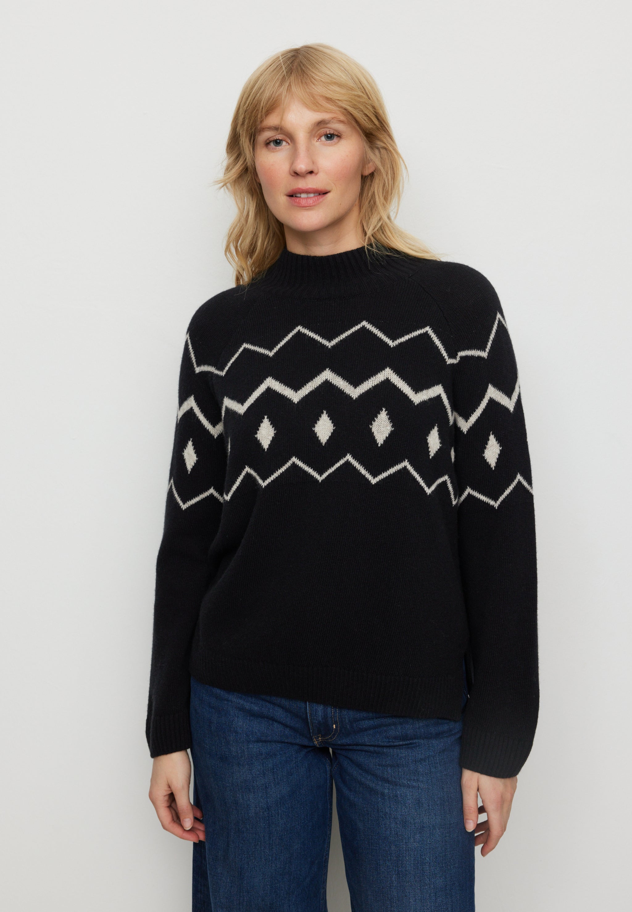 Recolution Snowdrop maglione nero lana bio