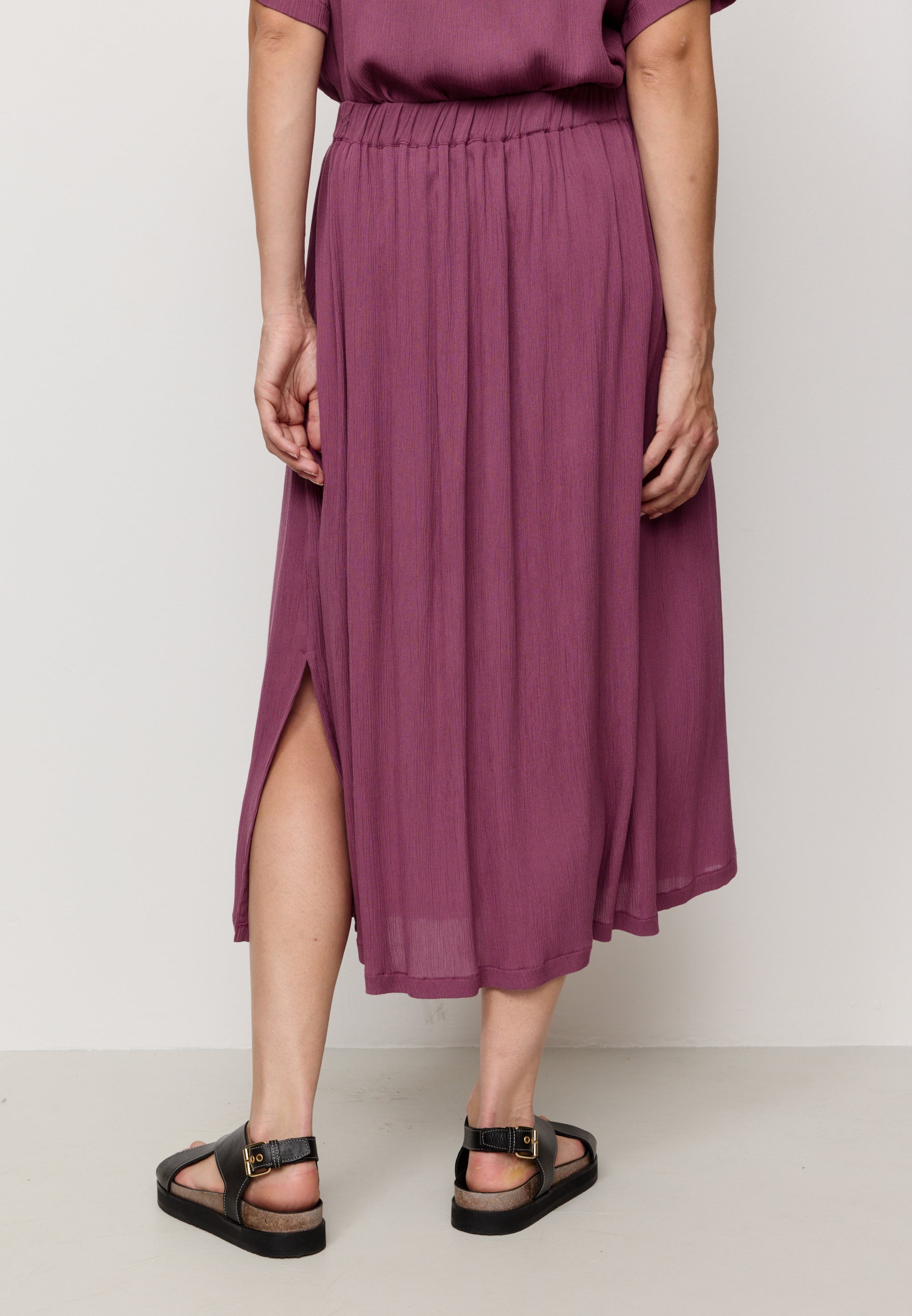 Recolution Peach Gonna Midi Dark Tulip Viscosa EcoVero