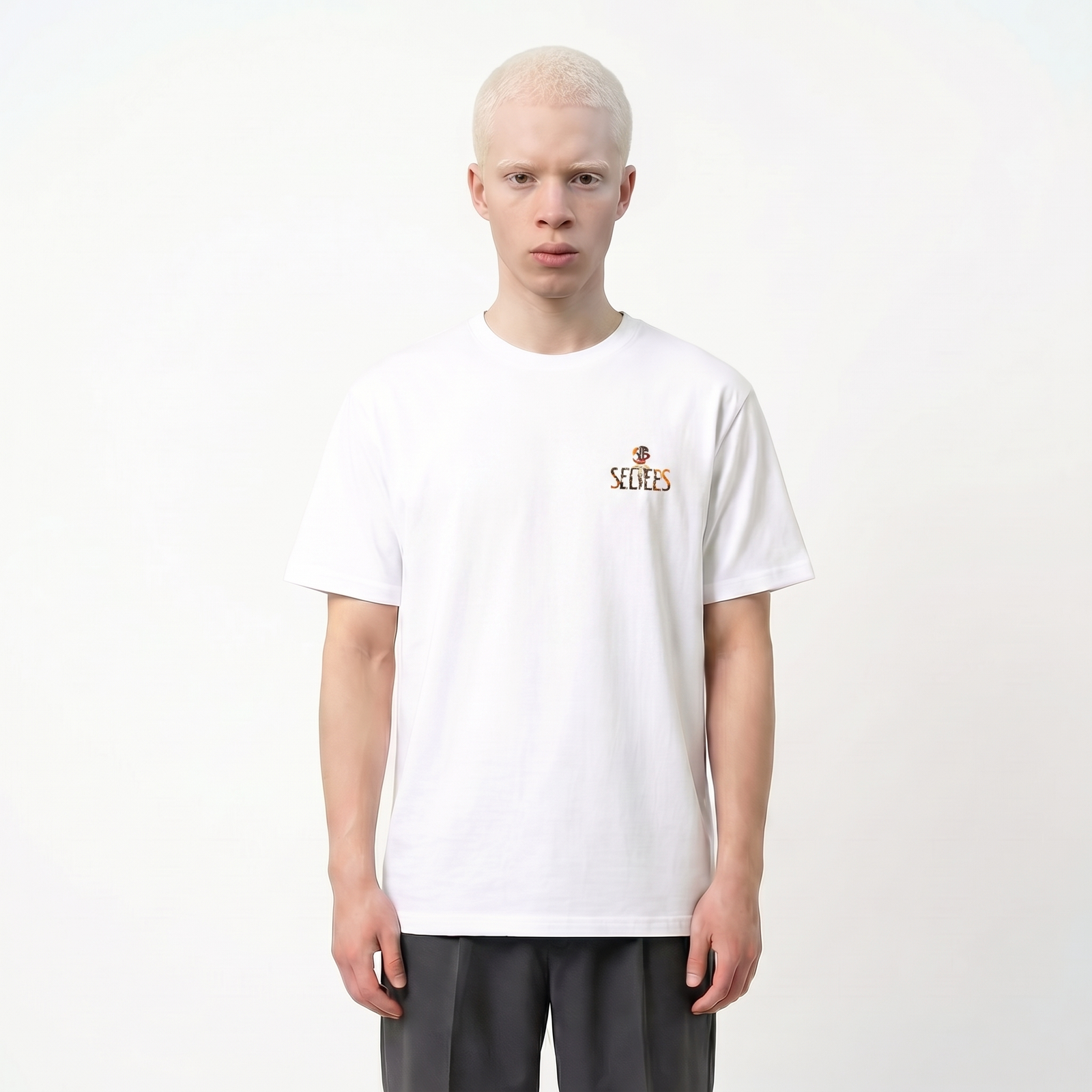 Small logo Seetees t-shirt Robot Sci-fi comoda