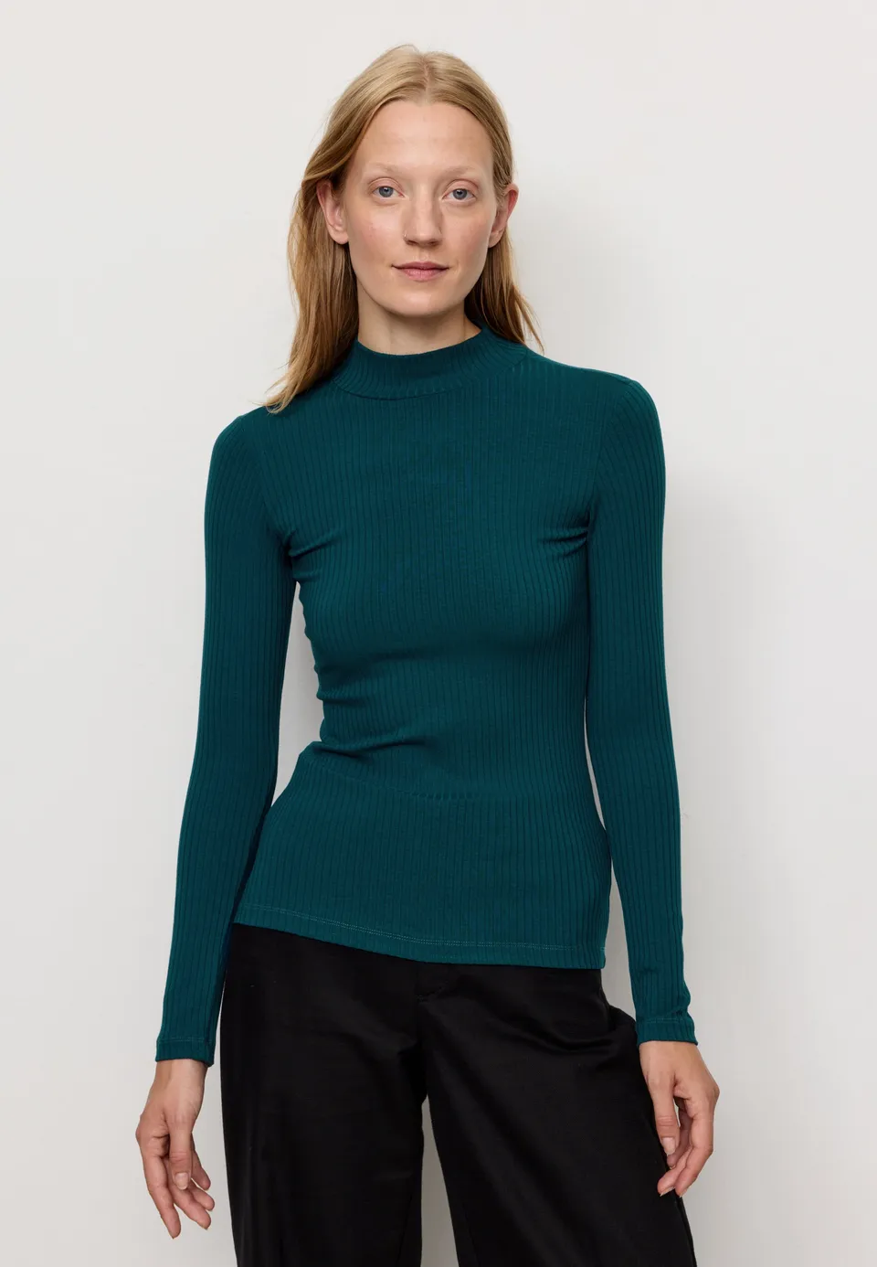 Recolution Crassula maglia manica lunga blu collo alto