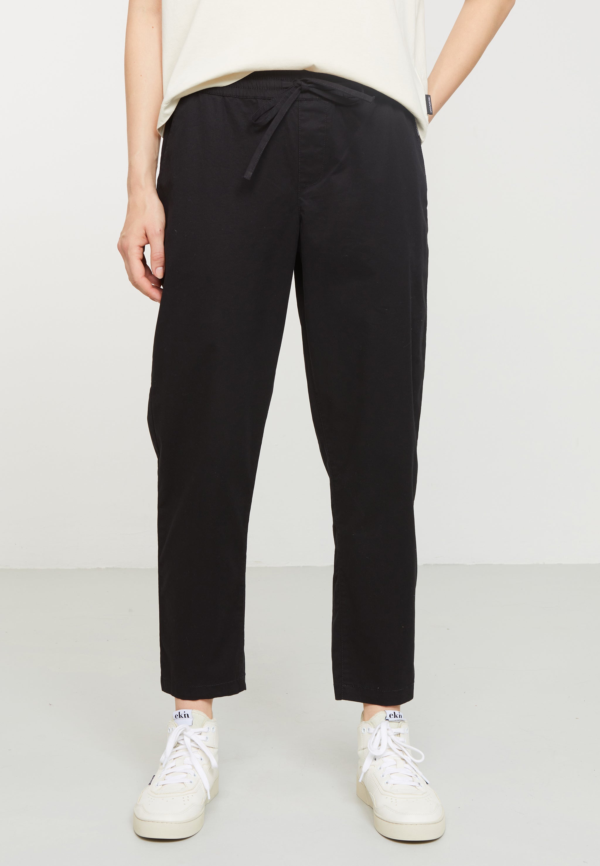 Recolution Kale pantaloni chino neri cotone bio