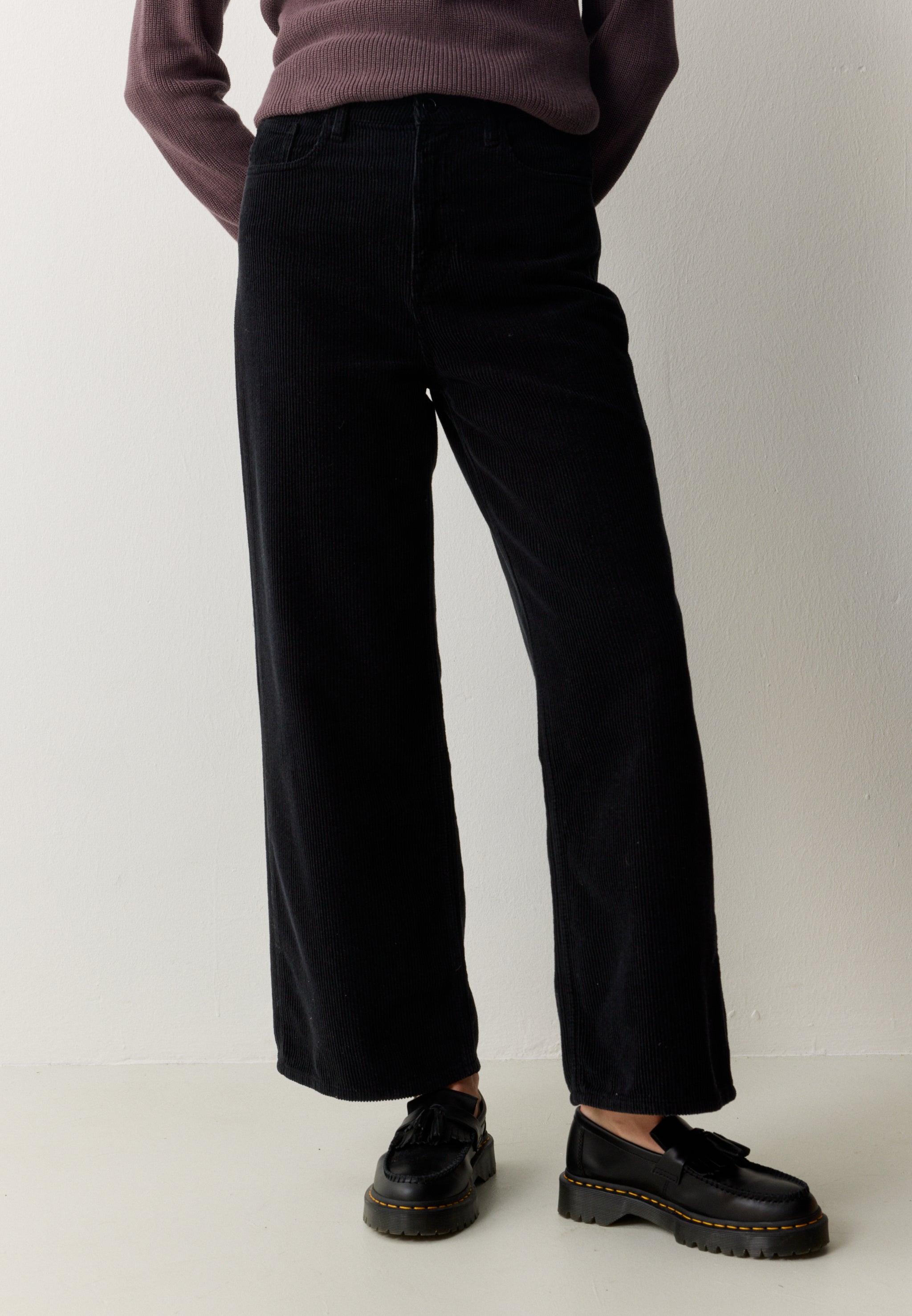Recolution Erica Corduroy pantaloni donna nero velluto