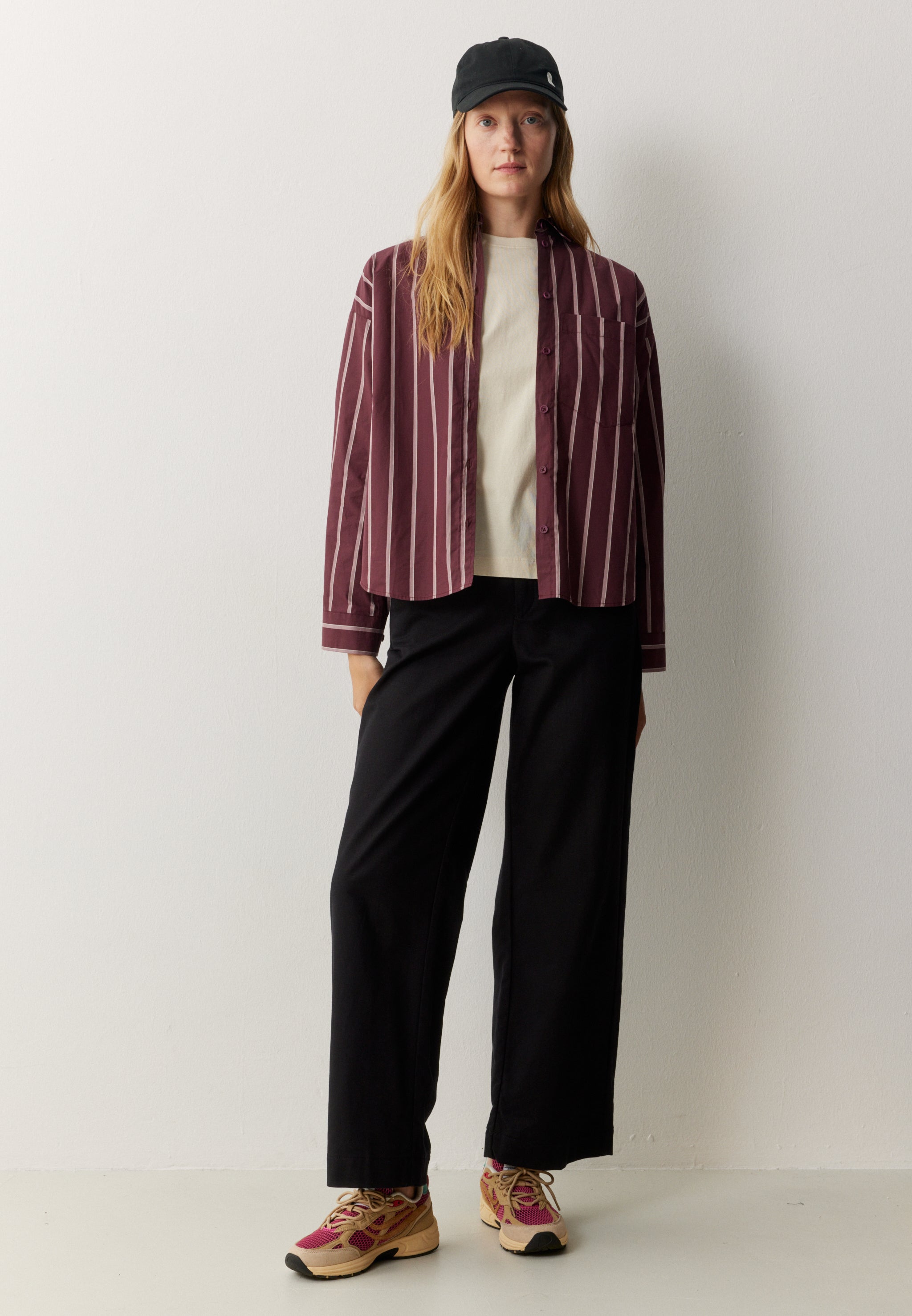 Recolution Ligularia pantaloni marlene nero bio