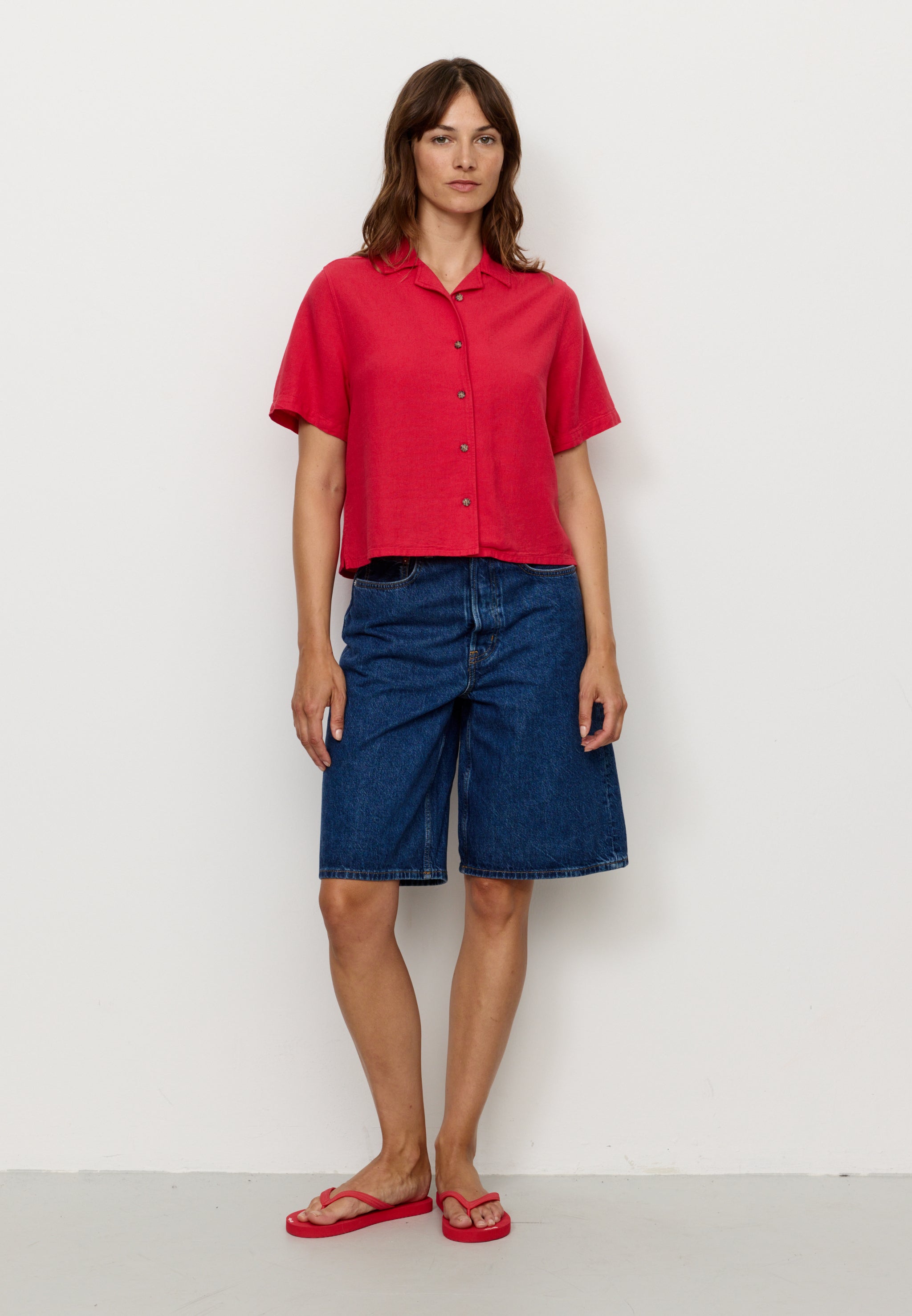 Recolution Camellia blusa in lino rosso lava