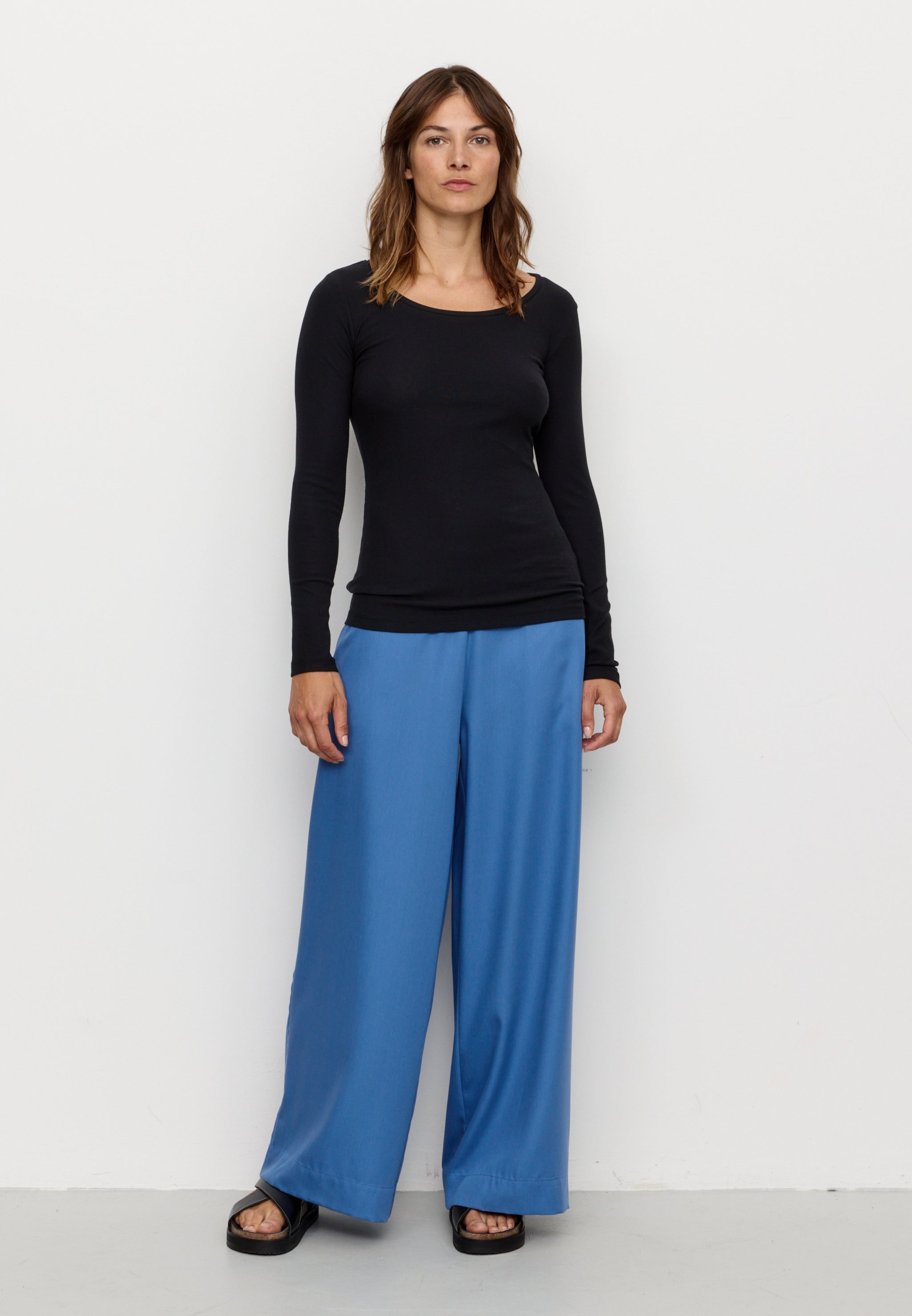 Recolution Senna maglia manica lunga nero cotone bio