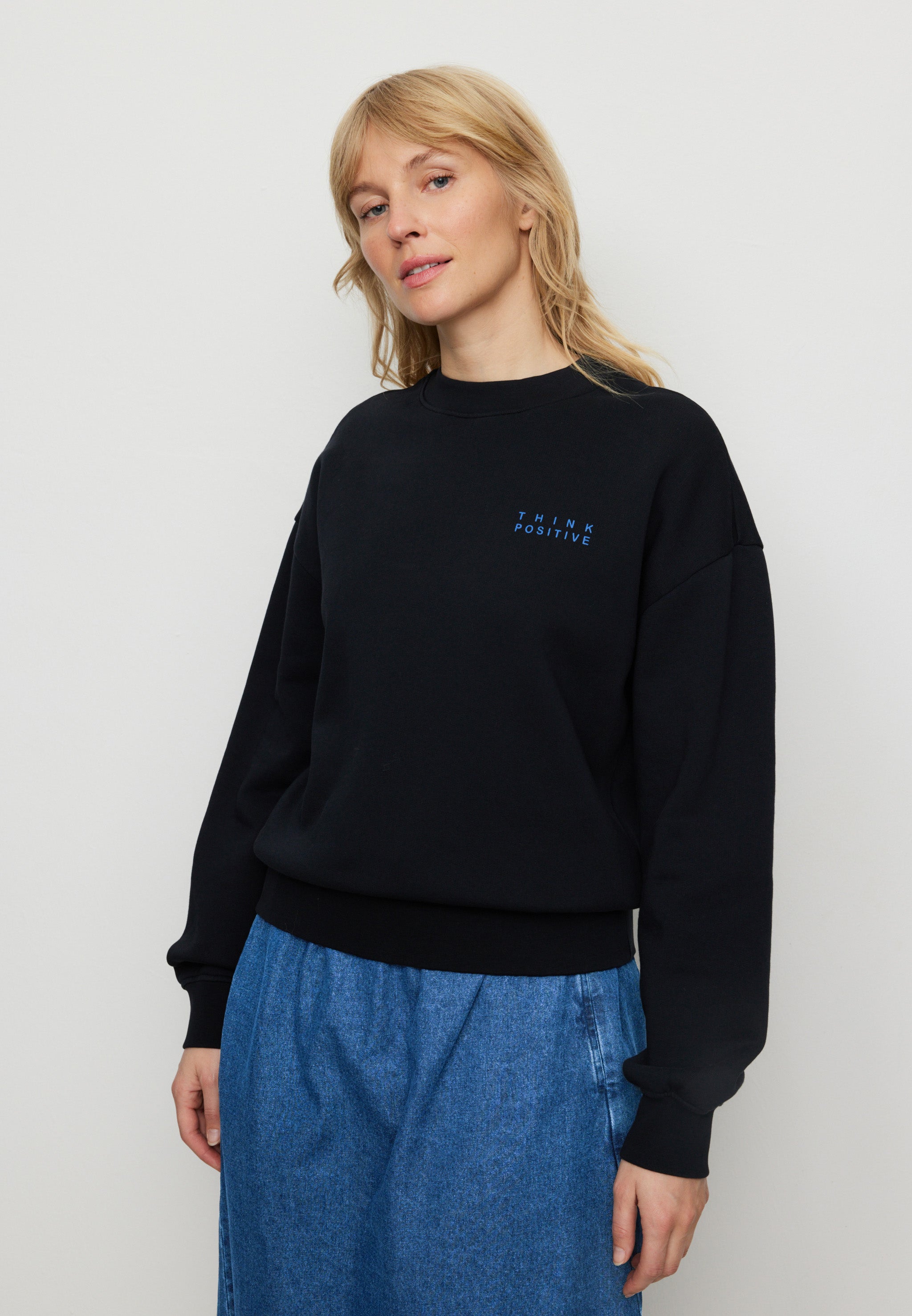 Recolution Nerine Think Positive felpa donna nera bio