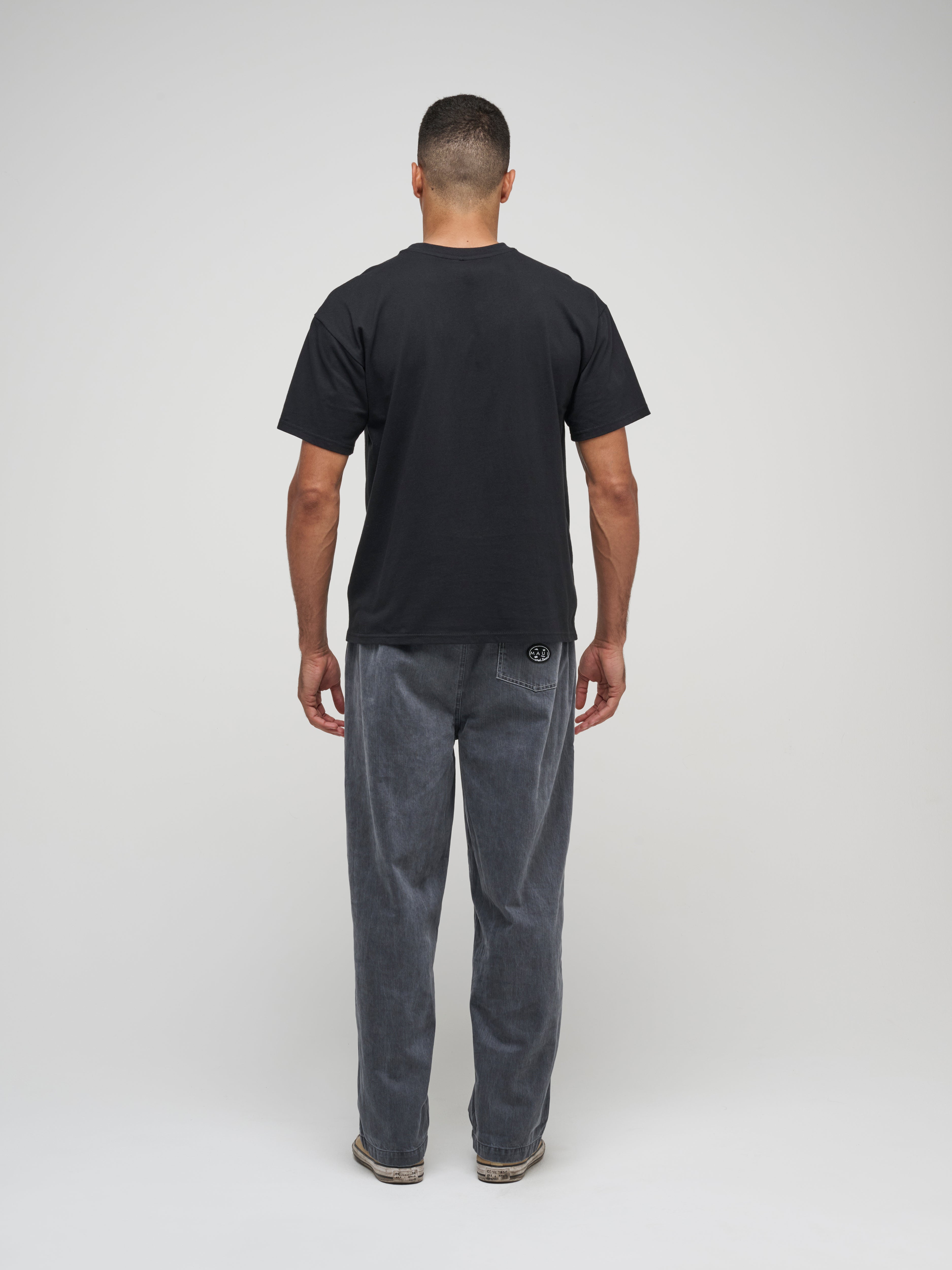 Maui and Sons Awakening Boxy Fit T-Shirt maglietta nera