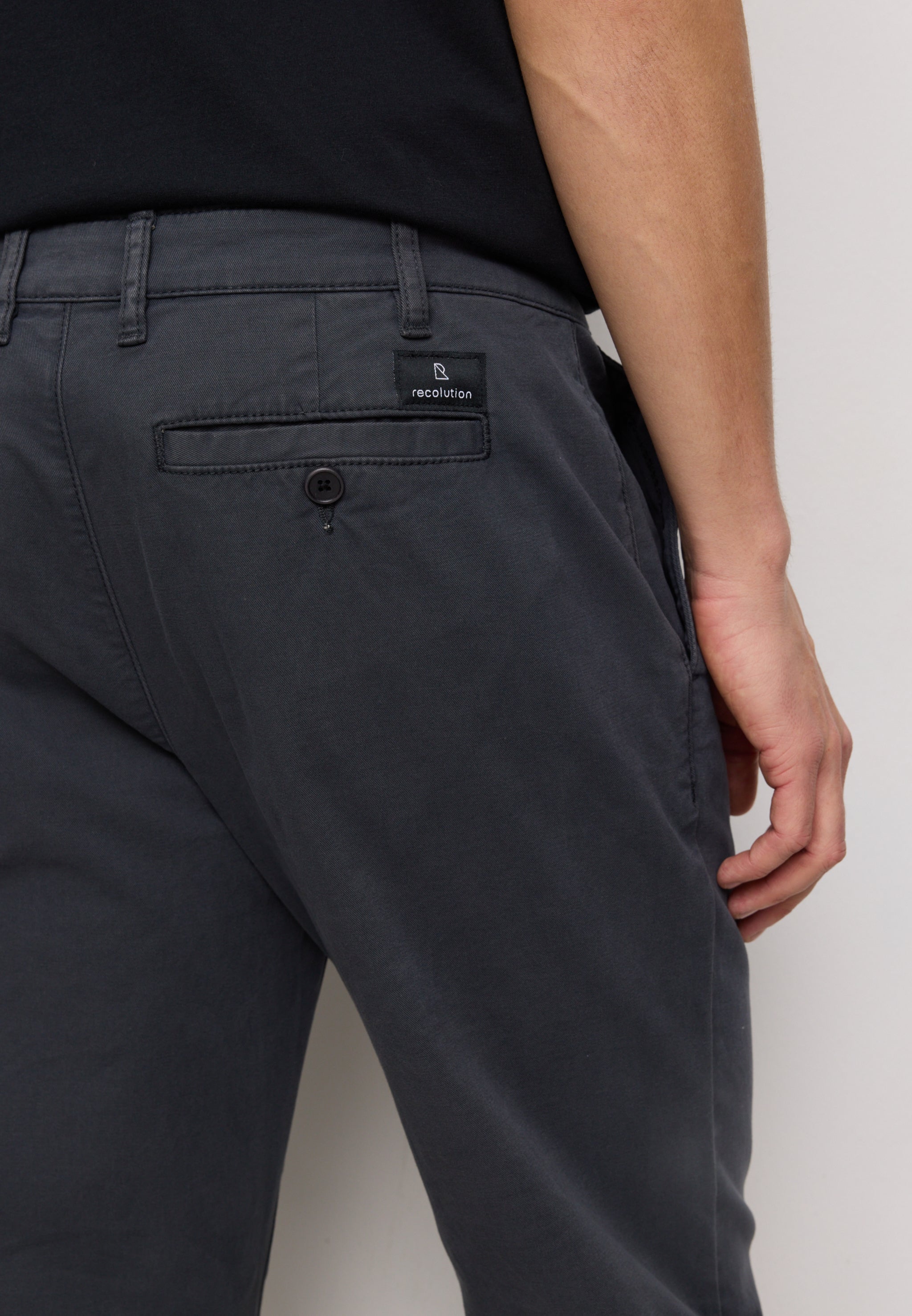 Recolution Kelp pantaloni chino grigio scuro cotone bio