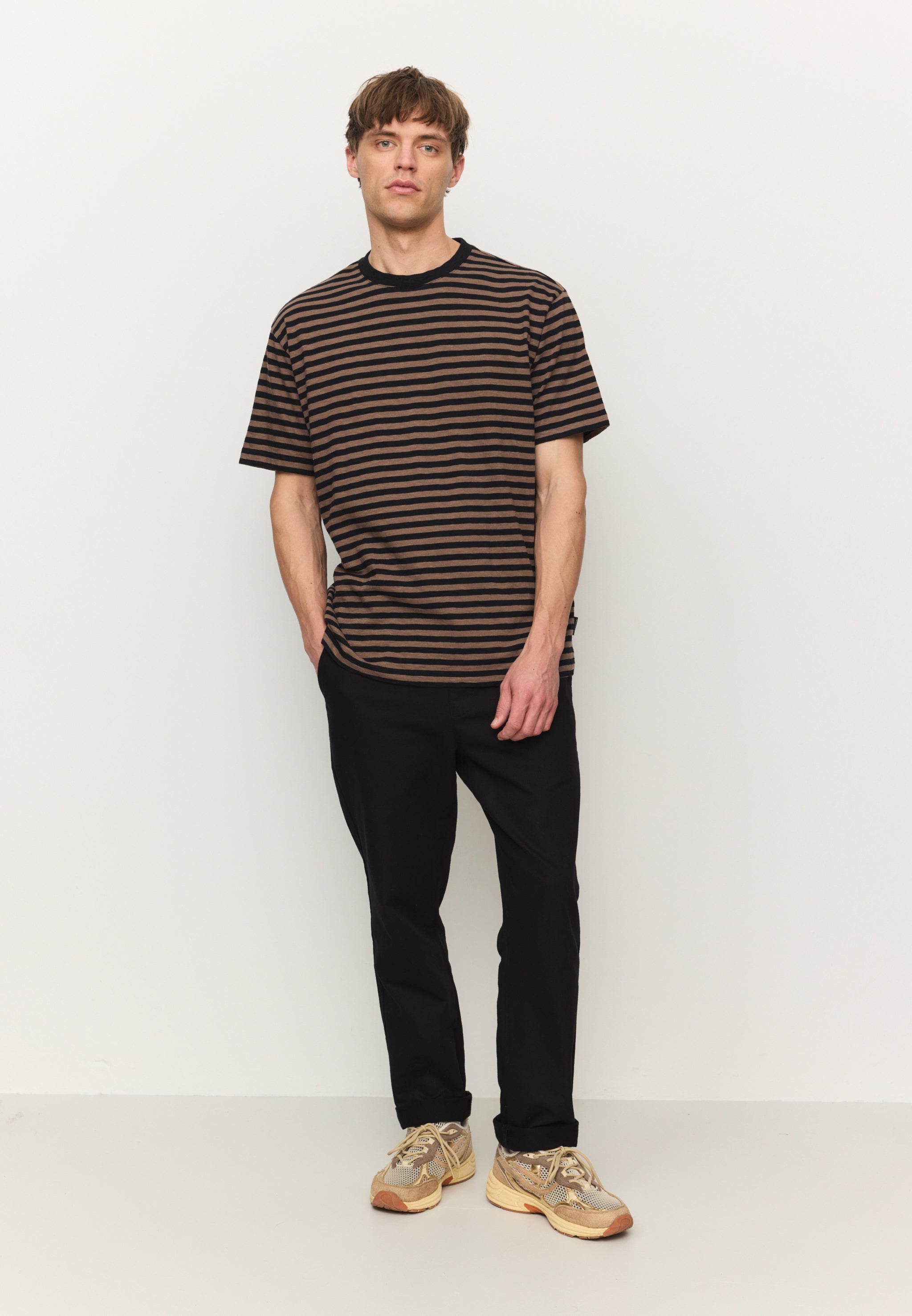 Recolution Delonix Stripes t-shirt marrone cotone bio
