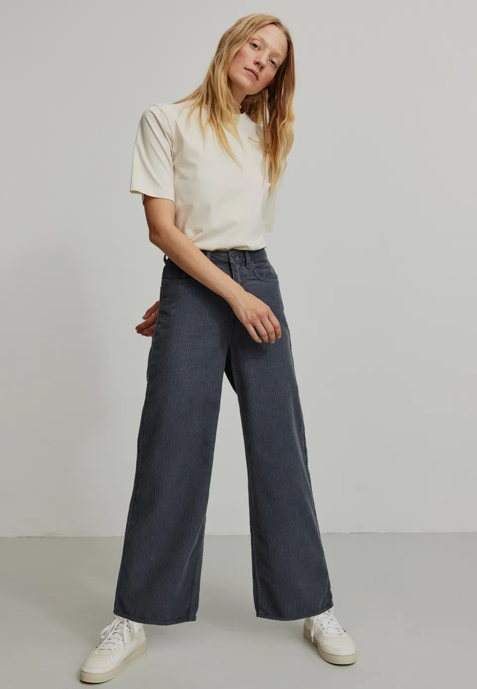 Recolution Erica Corduroy pantaloni donna blu denim velluto