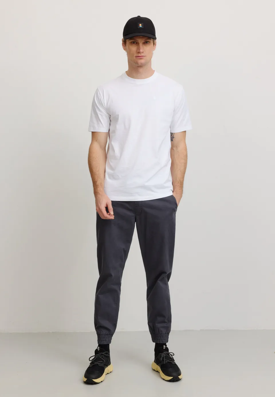 Recolution Musa pantalone chino grigio scuro elastico