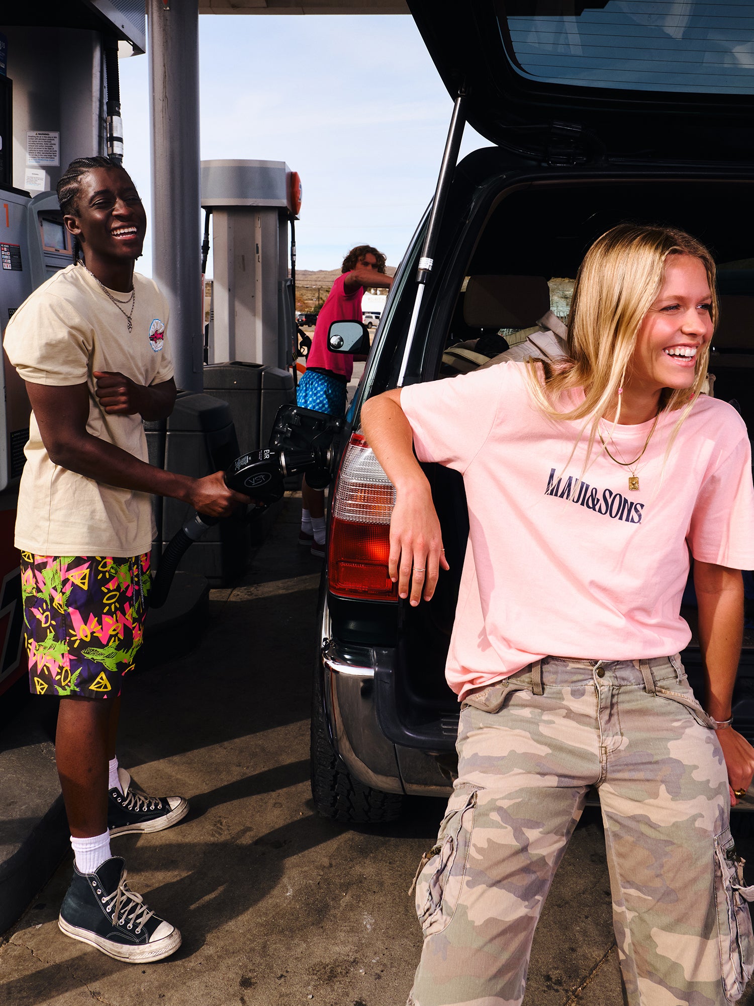 Maui and Sons Salty Smiles Ladies Boyfriend Tee maglietta rosa