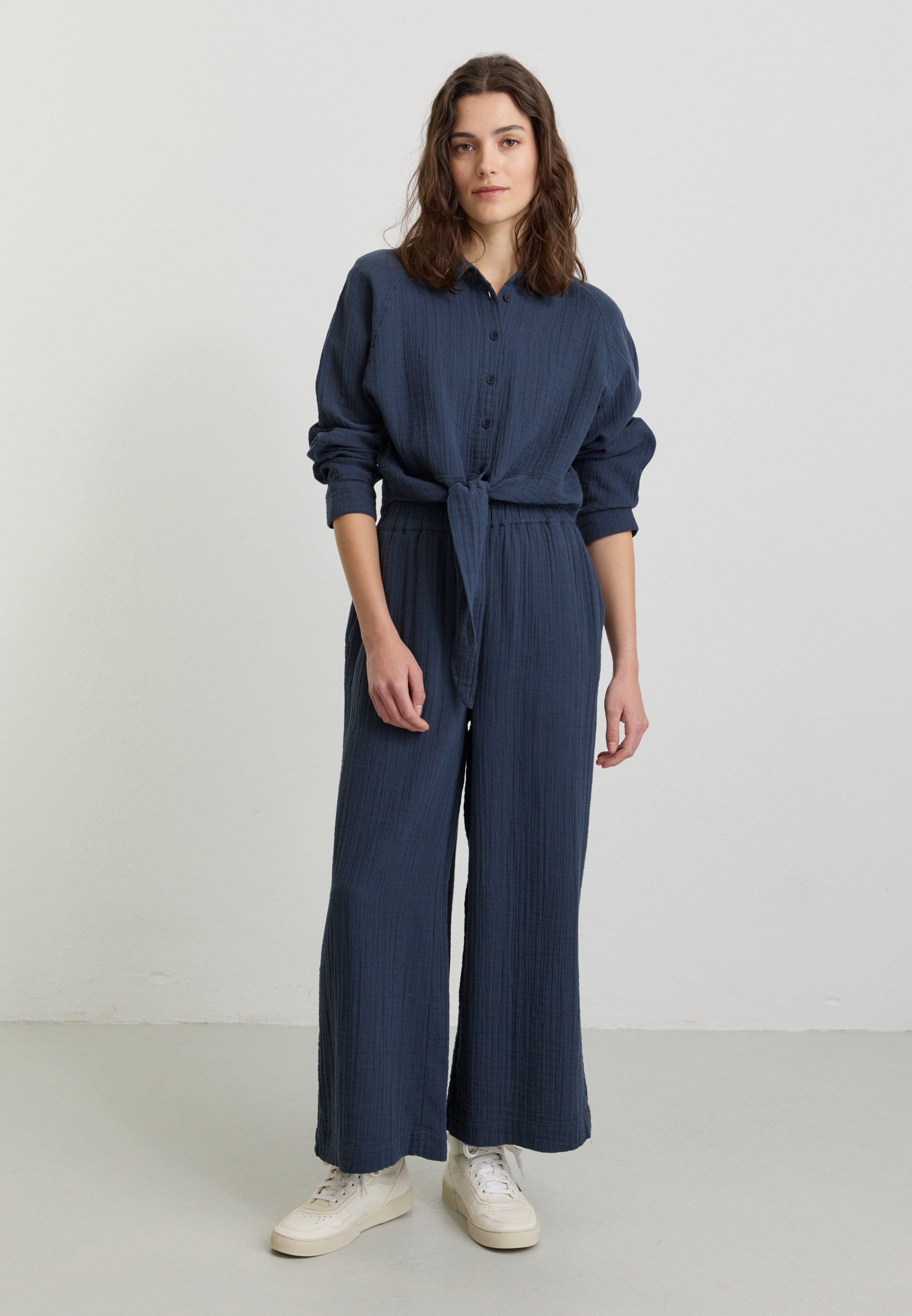 Recolution Vanilla Camicia donna mussola blu navy cotone bio