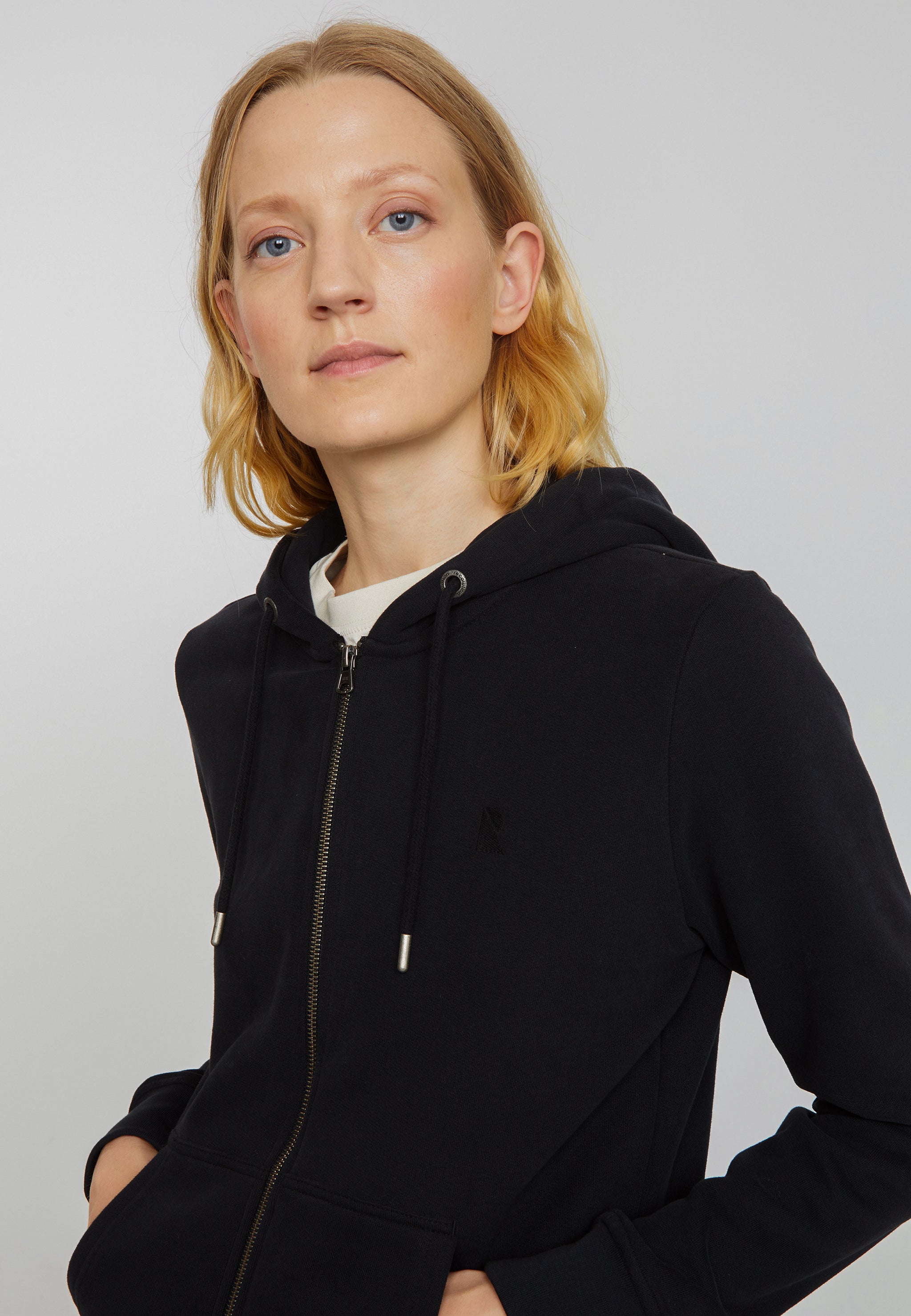 Recolution Dahlia felpa zip nero cotone bio