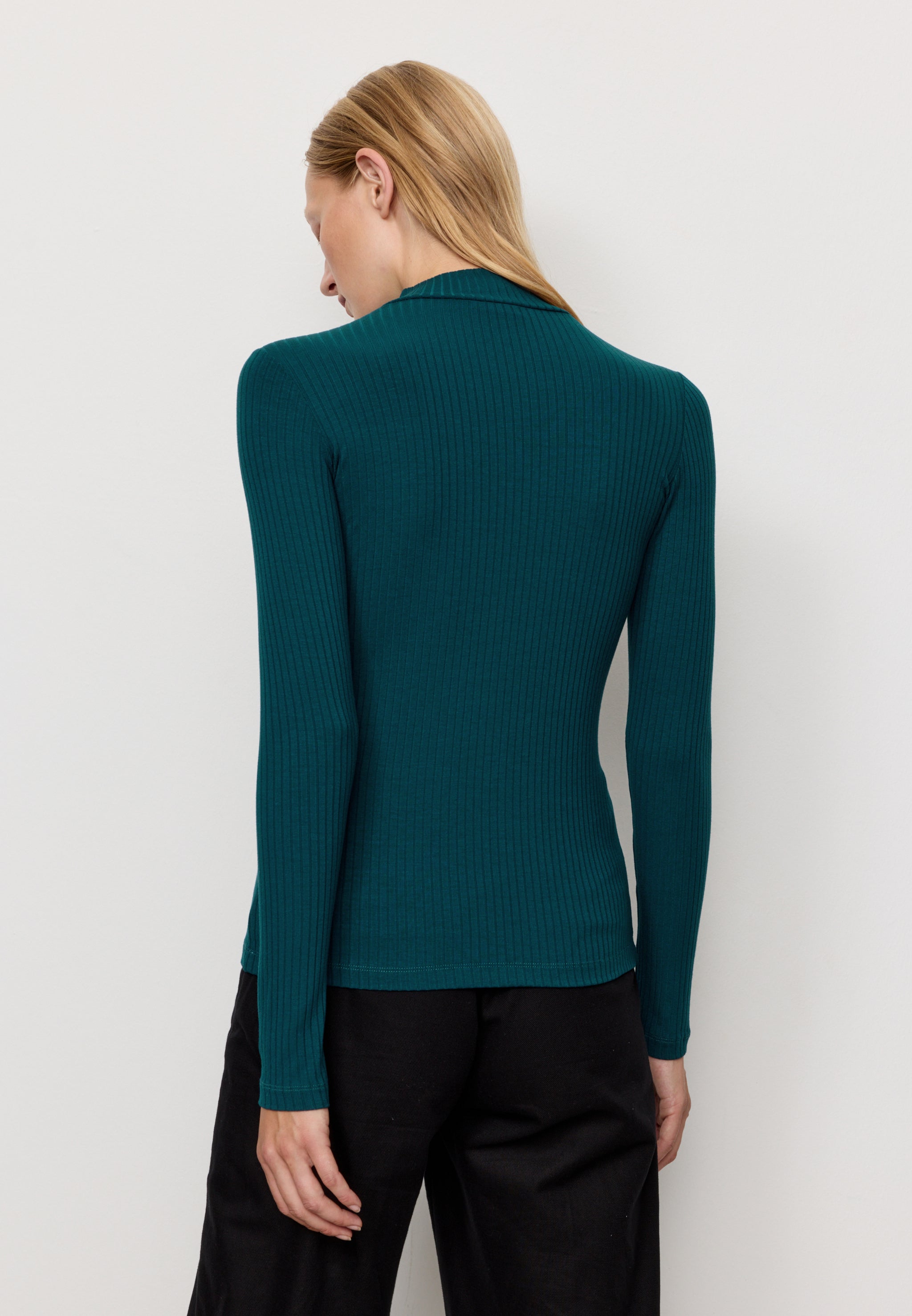 Recolution Crassula maglia manica lunga blu collo alto