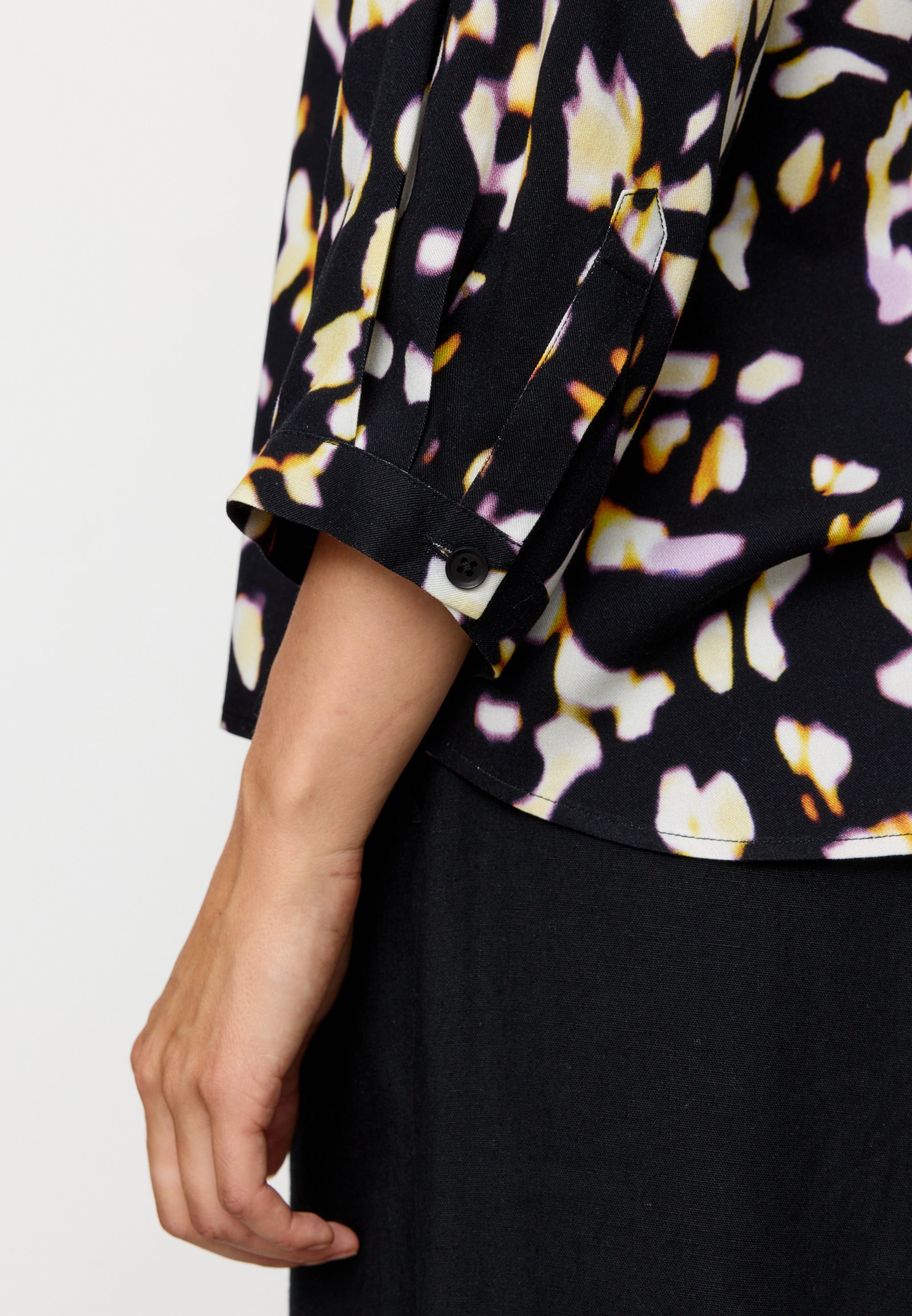Recolution Cypress Blurry camicia nera viscosa