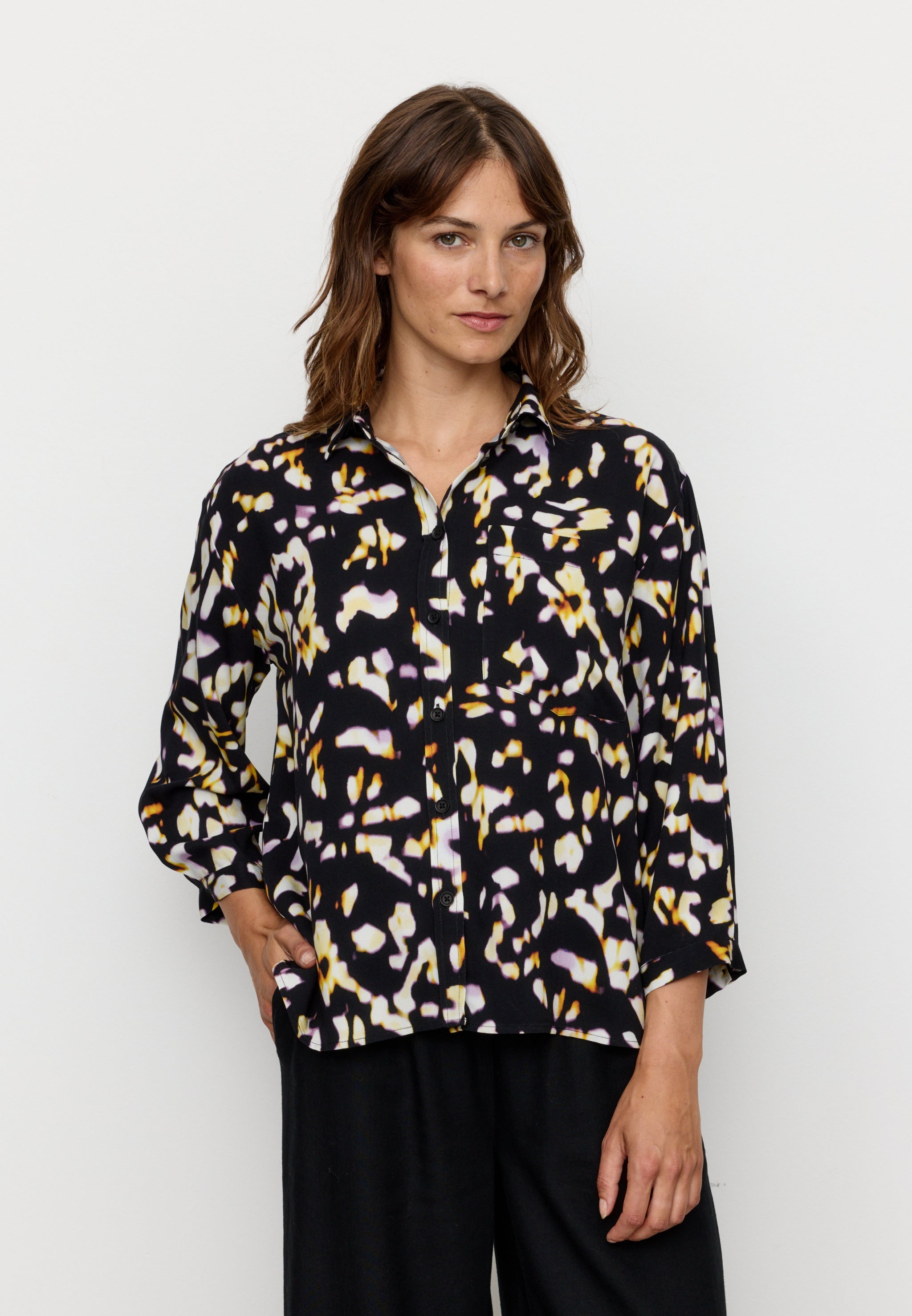 Recolution Cypress Blurry camicia nera viscosa