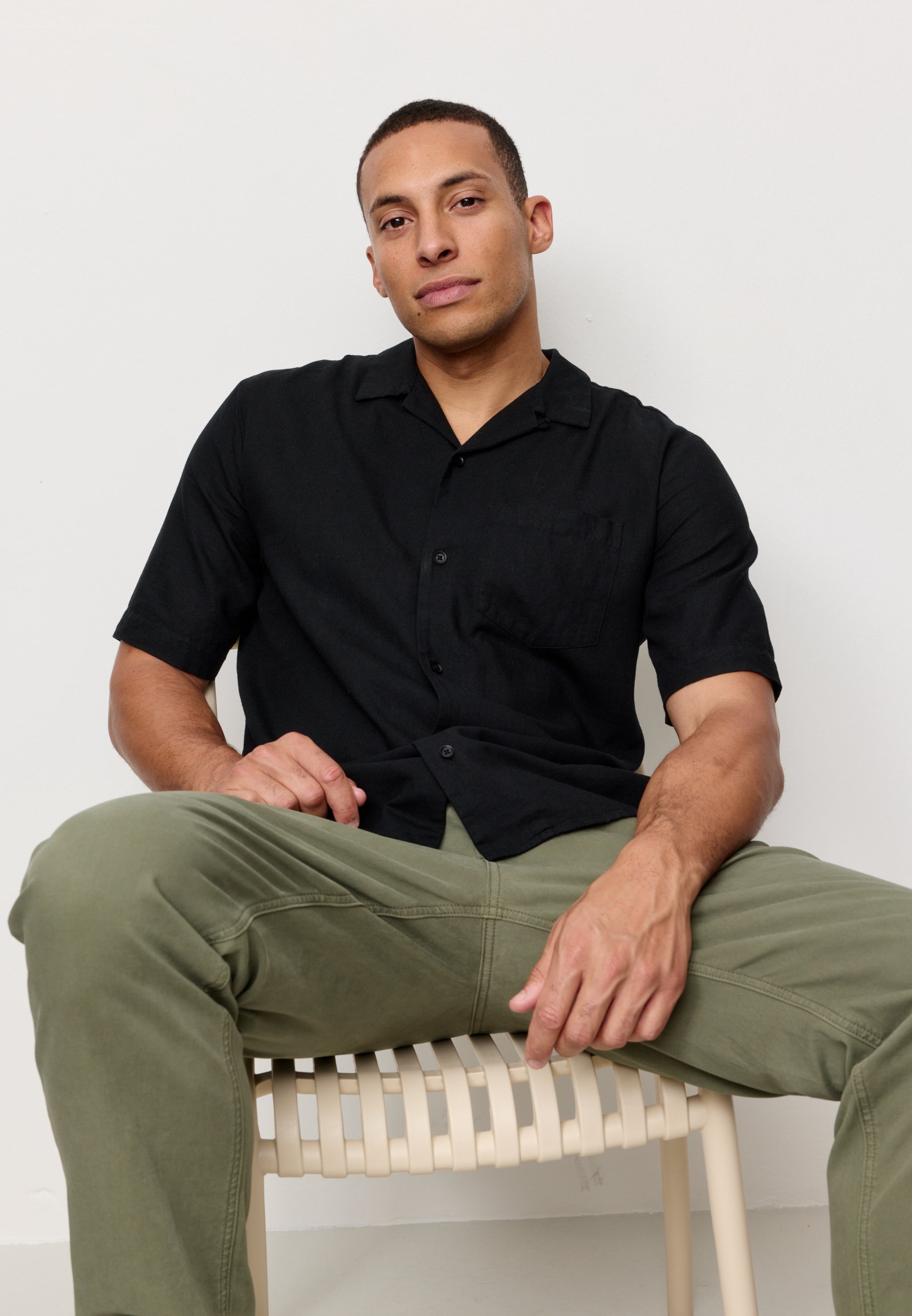 Recolution Cactus camicia uomo nera in lino