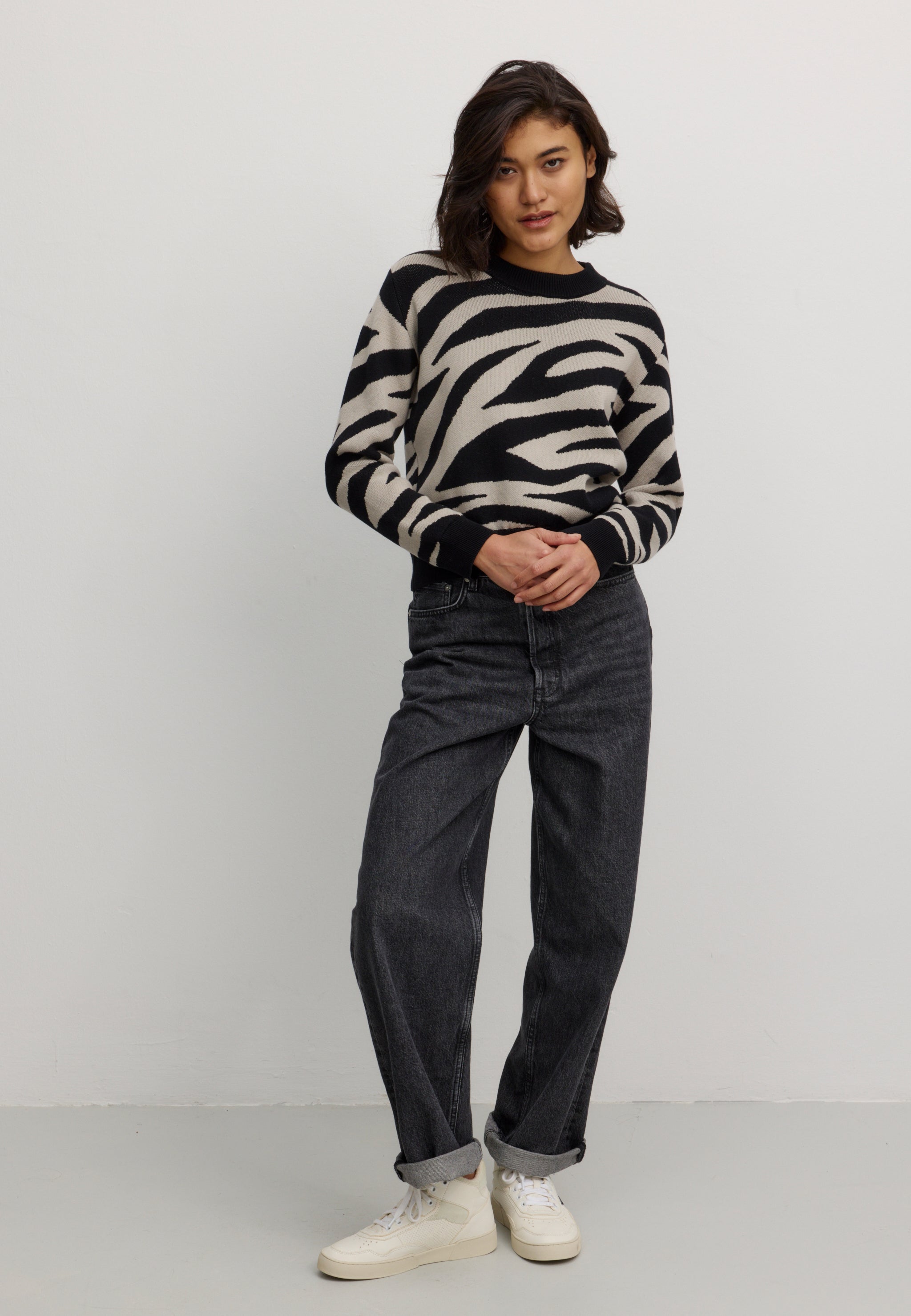 Recolution Pistia Zebra pullover nero jacquard