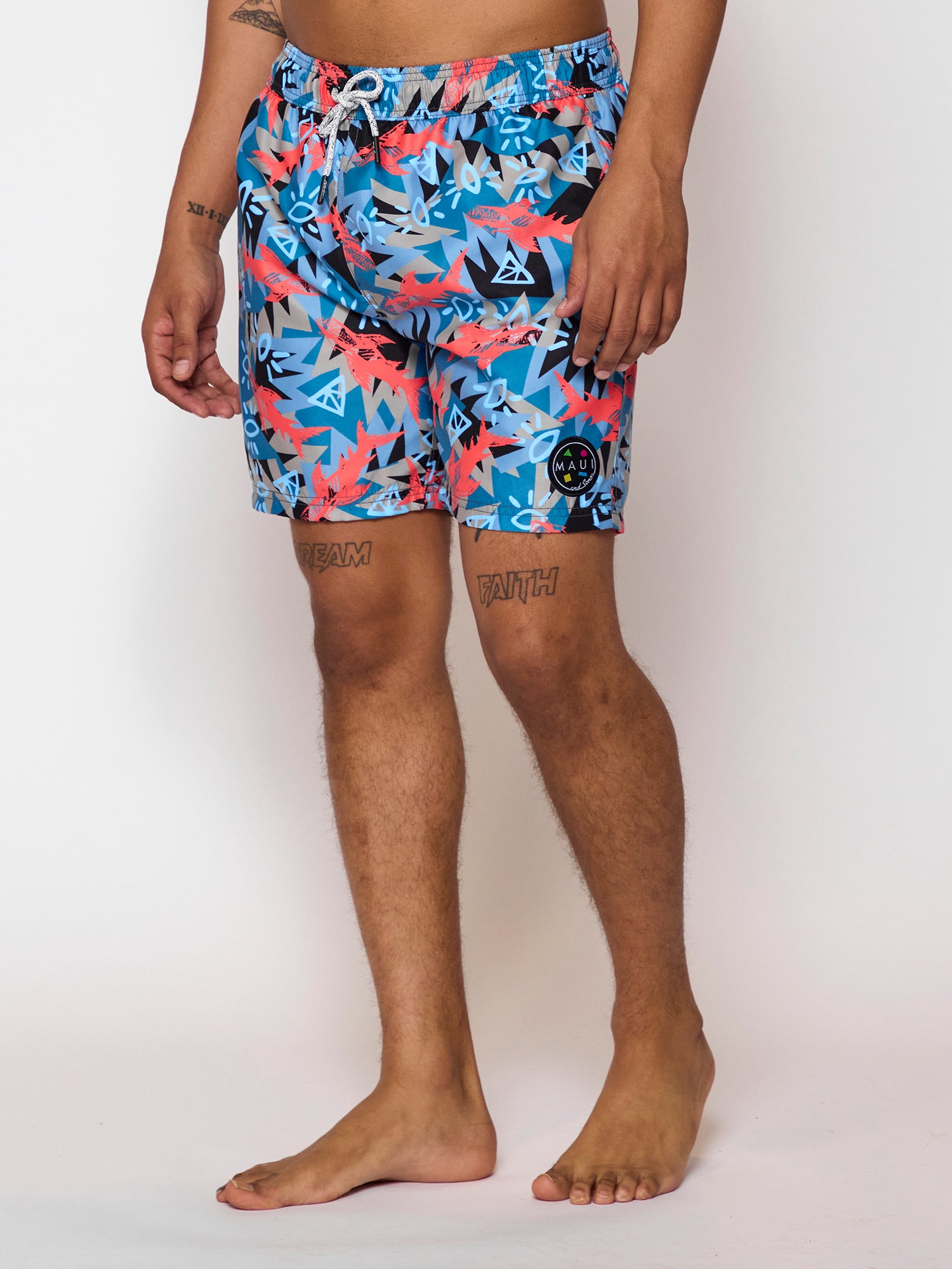 Maui and Sons Shark Tank shorts mare corallo 17 pollici