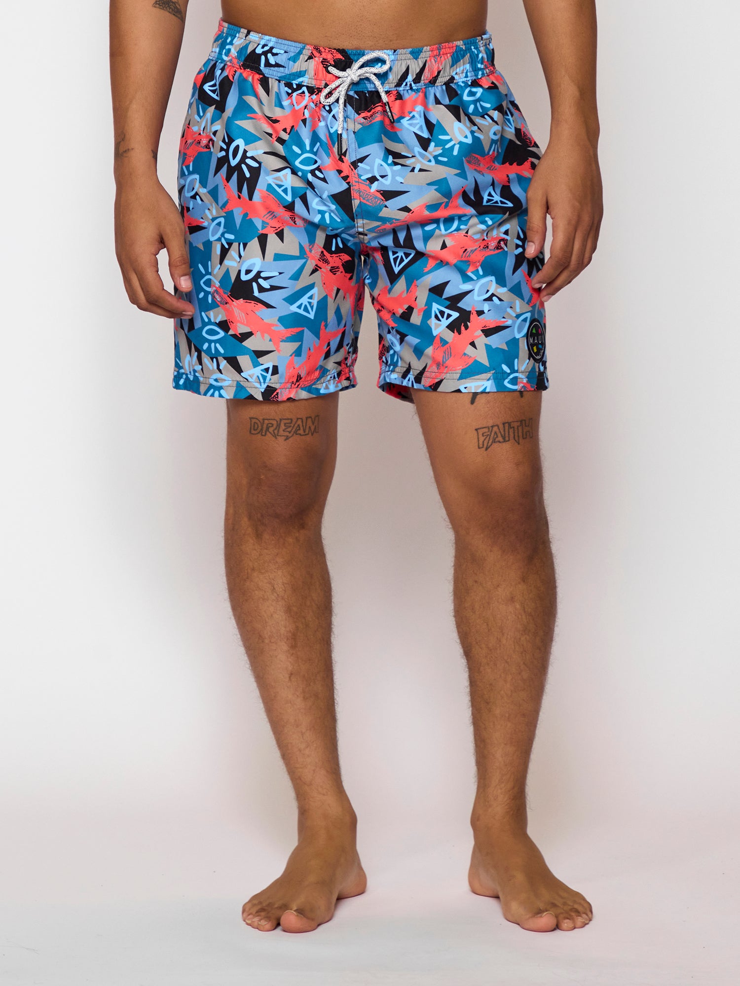 Maui and Sons Shark Tank shorts mare corallo 17 pollici