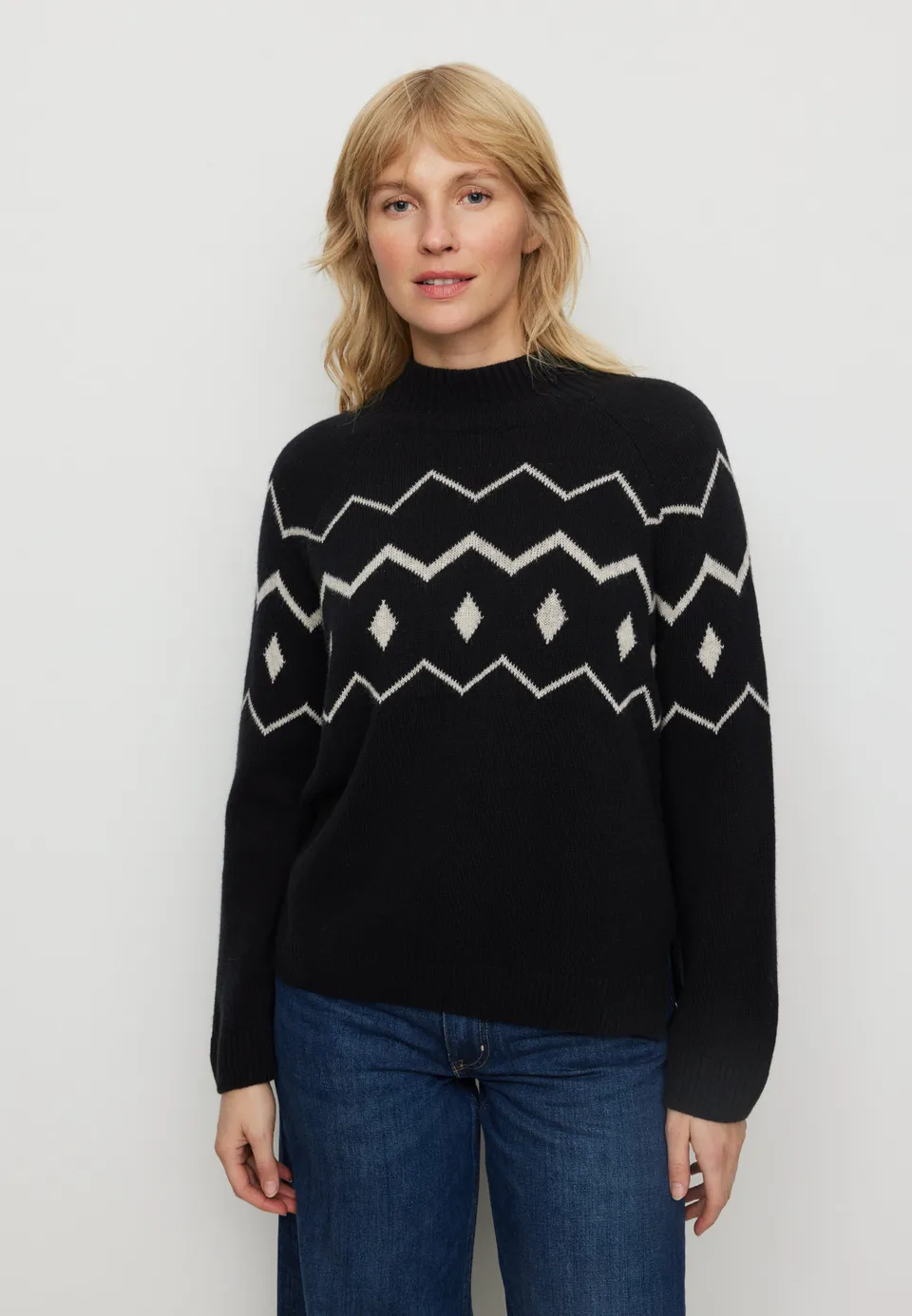 Recolution Snowdrop maglione nero lana bio