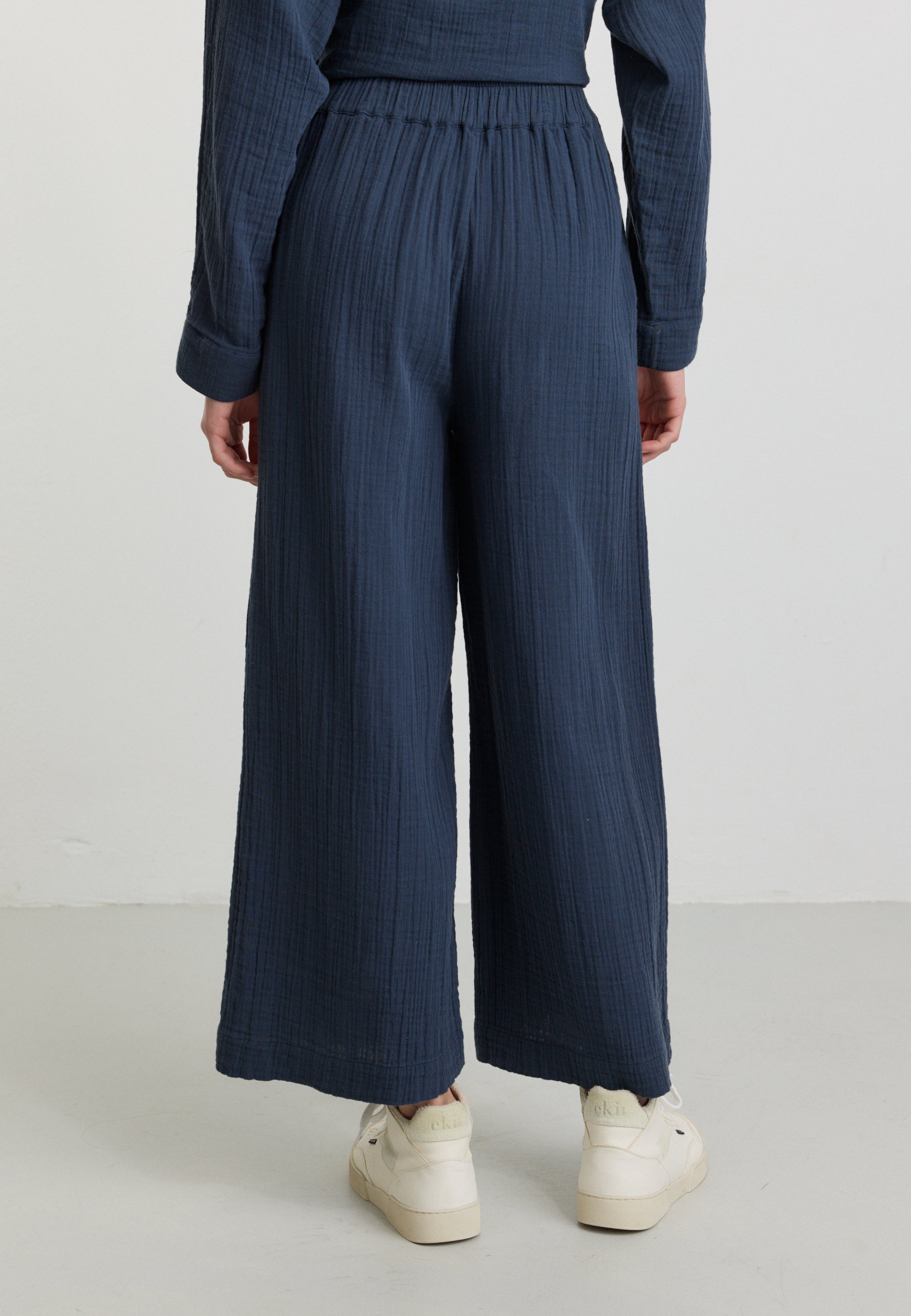 Recolution Limba pantaloni culotte donna blu mussola bio