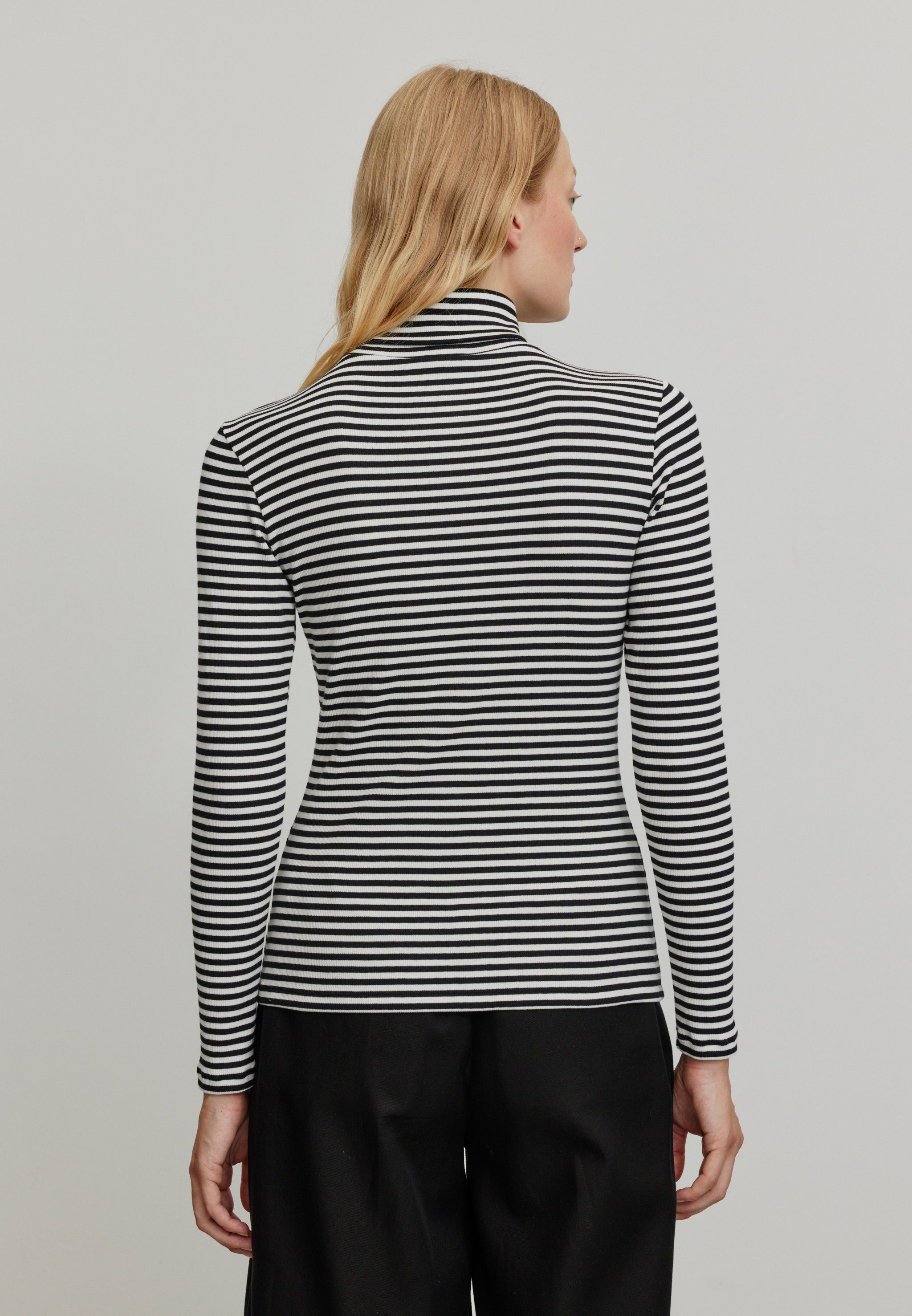 Recolution Liatris Stripes maglia maniche lunghe black a righe