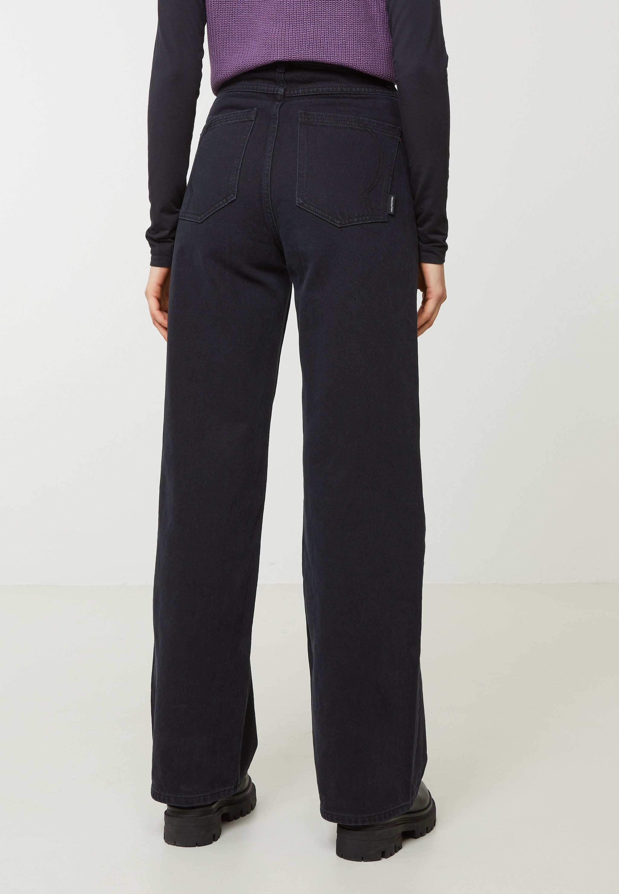 Recolution Commelina jeans larghi nero washed black cotone bio