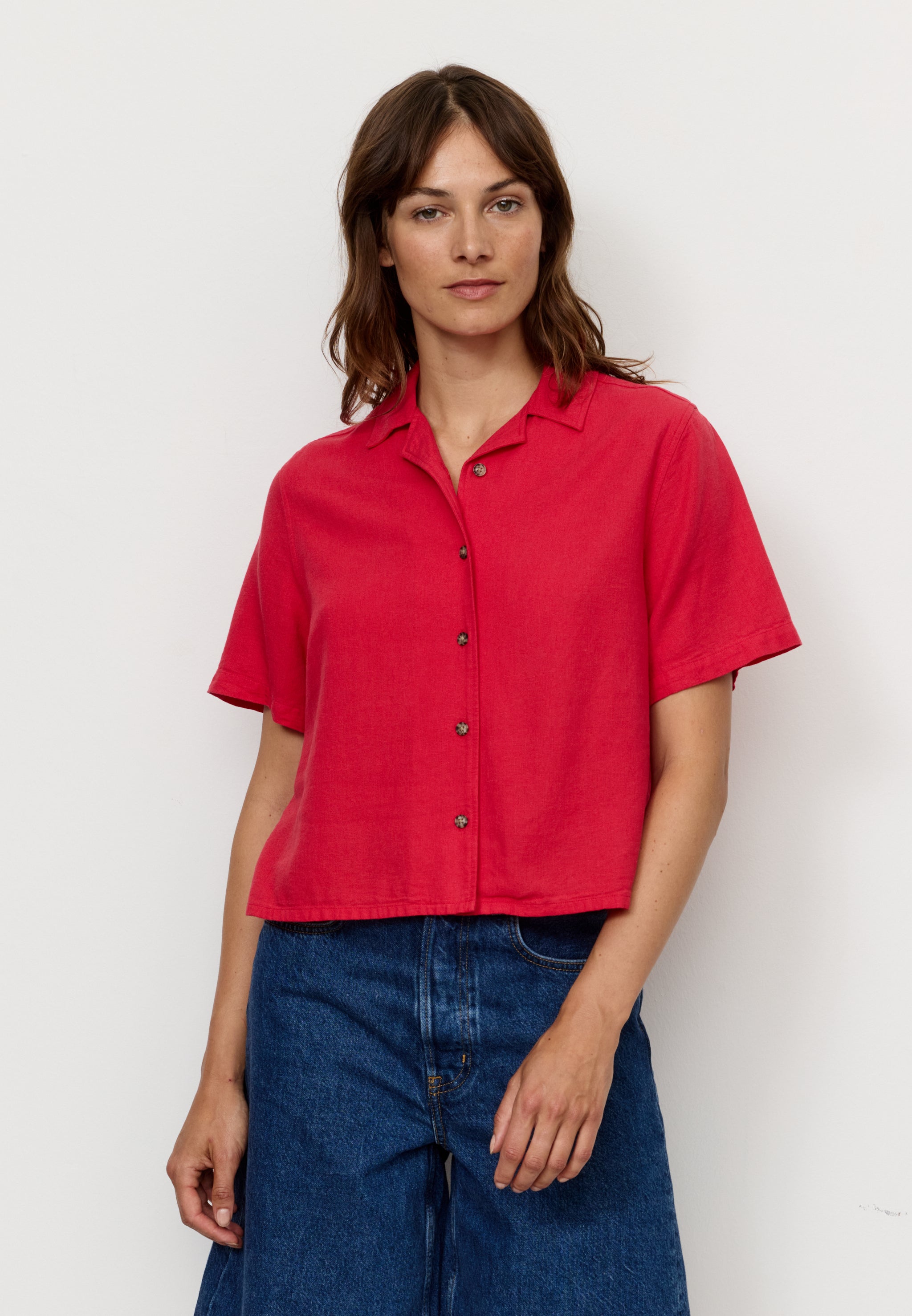 Recolution Camellia blusa in lino rosso lava